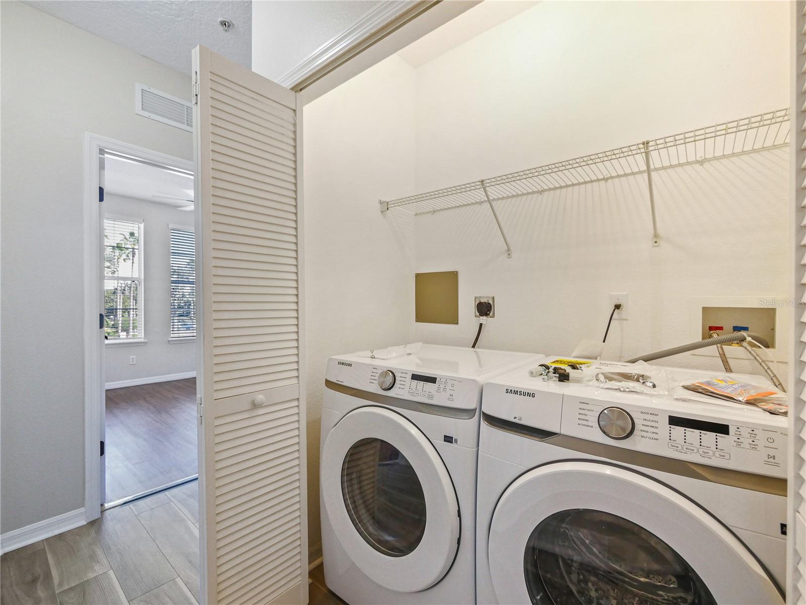 8168 BOAT HOOK LOOP #207, WINDERMERE, FL, 34786