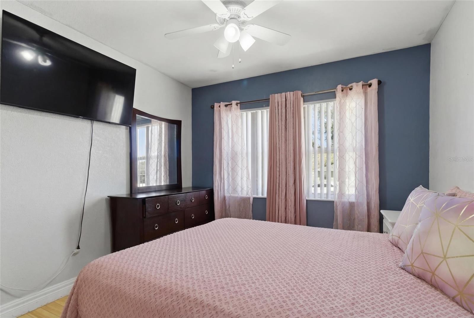 4608 HARVEY AVE, TAMPA, FL, 33603