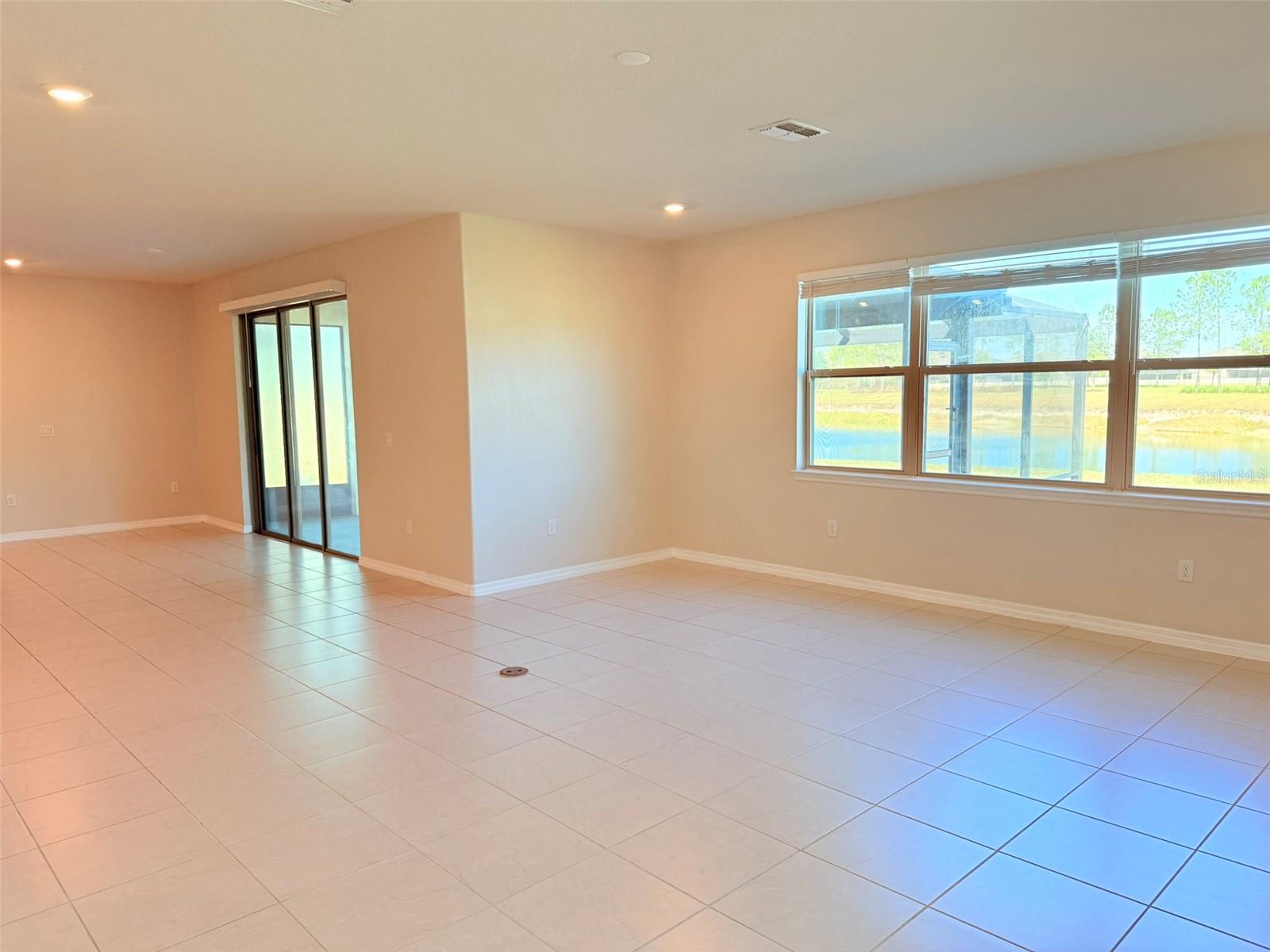 10844 ROLLING MOSS RD, TAMPA, FL, 33647