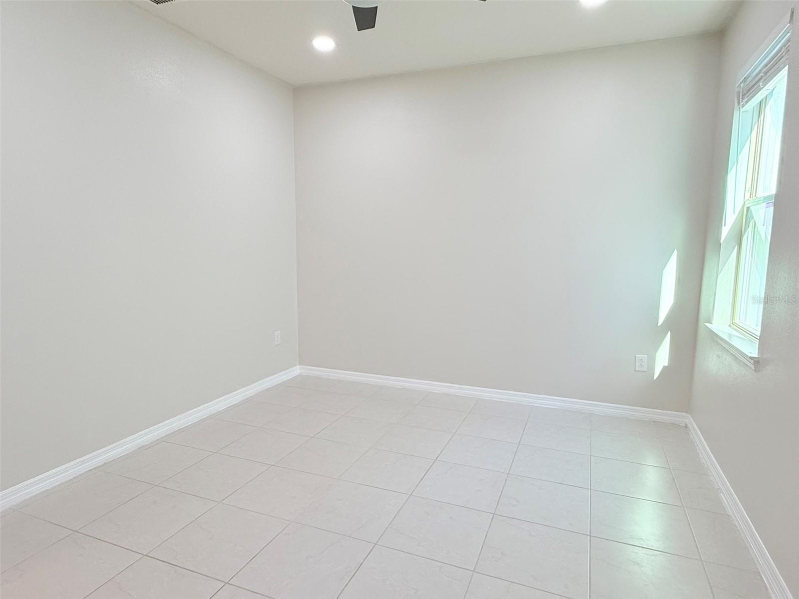 10844 ROLLING MOSS RD, TAMPA, FL, 33647