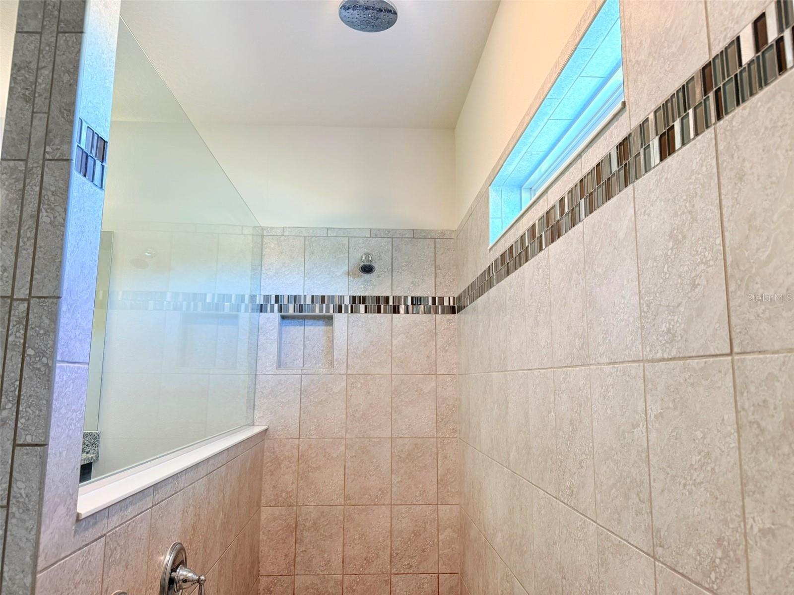 10844 ROLLING MOSS RD, TAMPA, FL, 33647