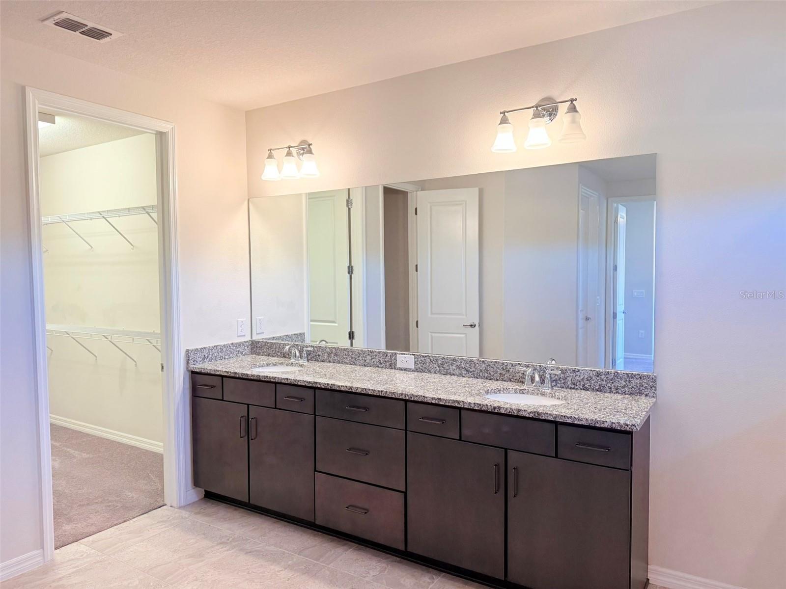 10844 ROLLING MOSS RD, TAMPA, FL, 33647