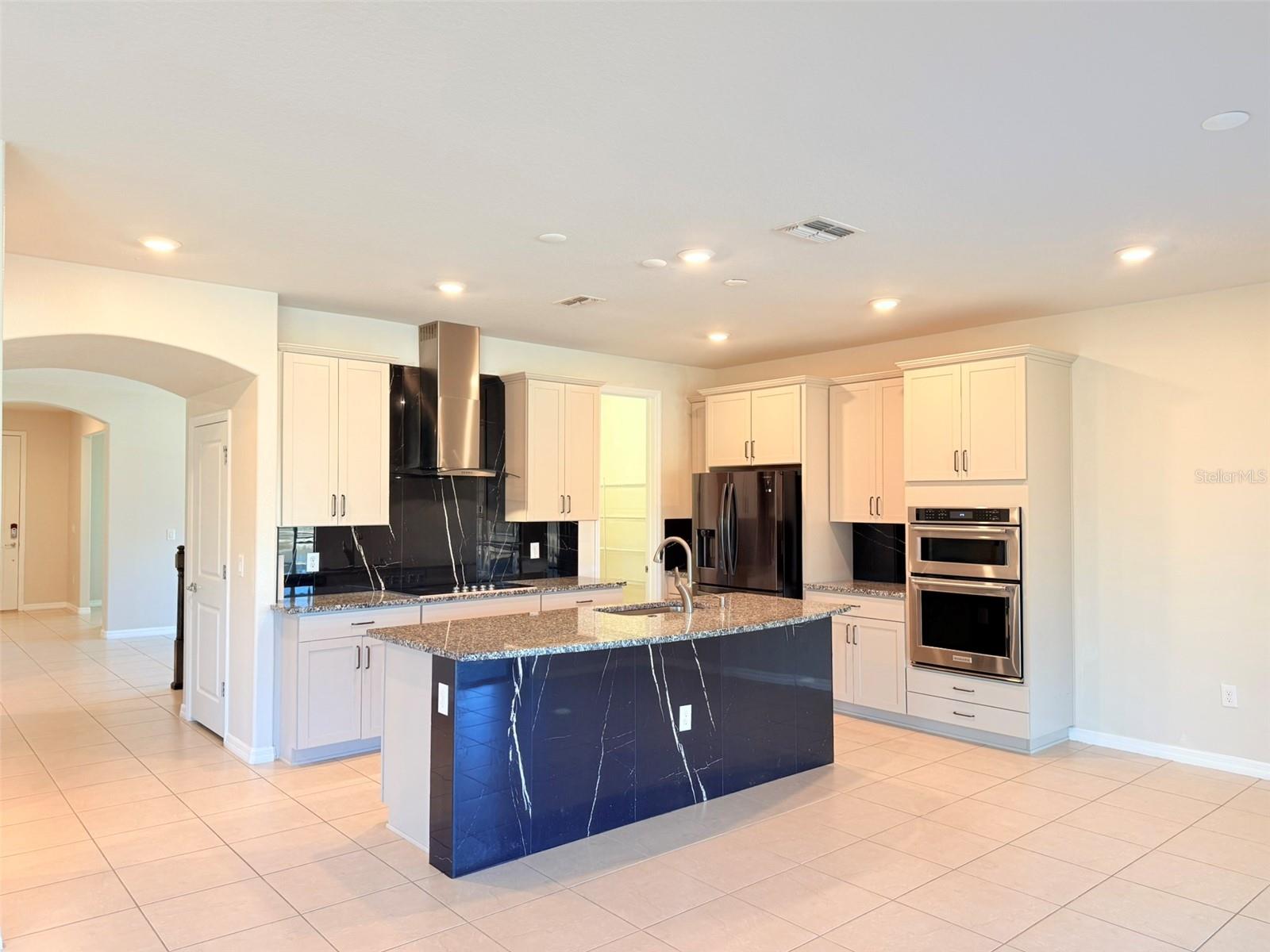 10844 ROLLING MOSS RD, TAMPA, FL, 33647