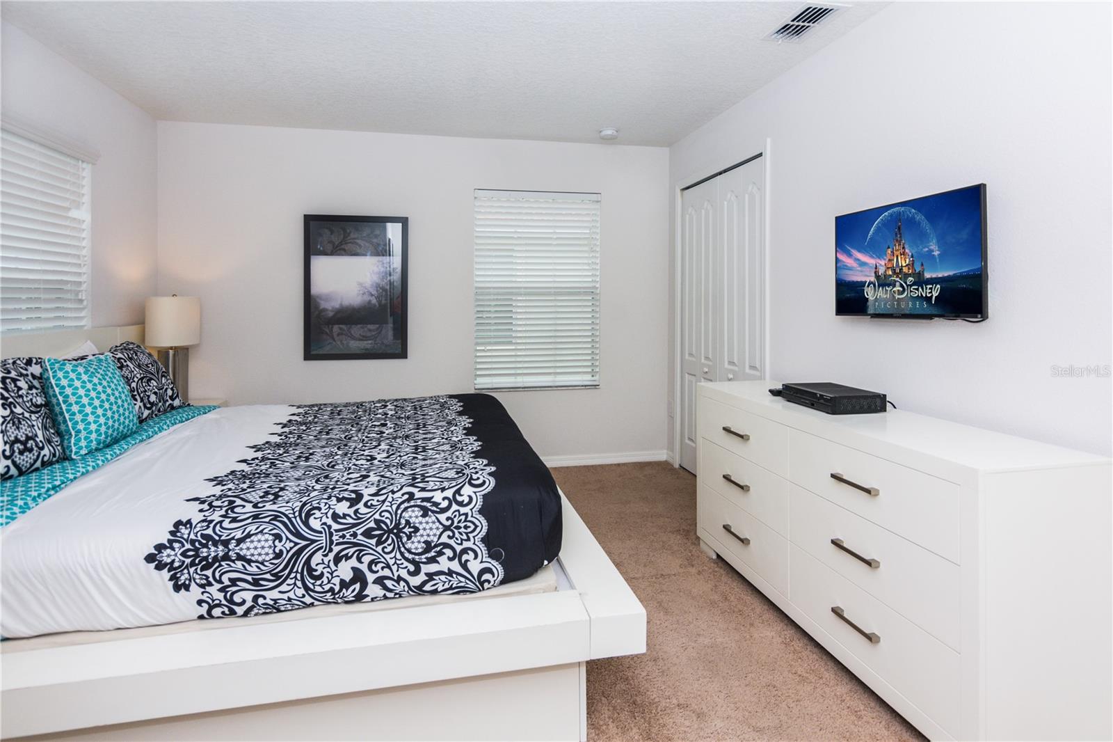 2963 BANANA PALM DR, KISSIMMEE, FL, 34747