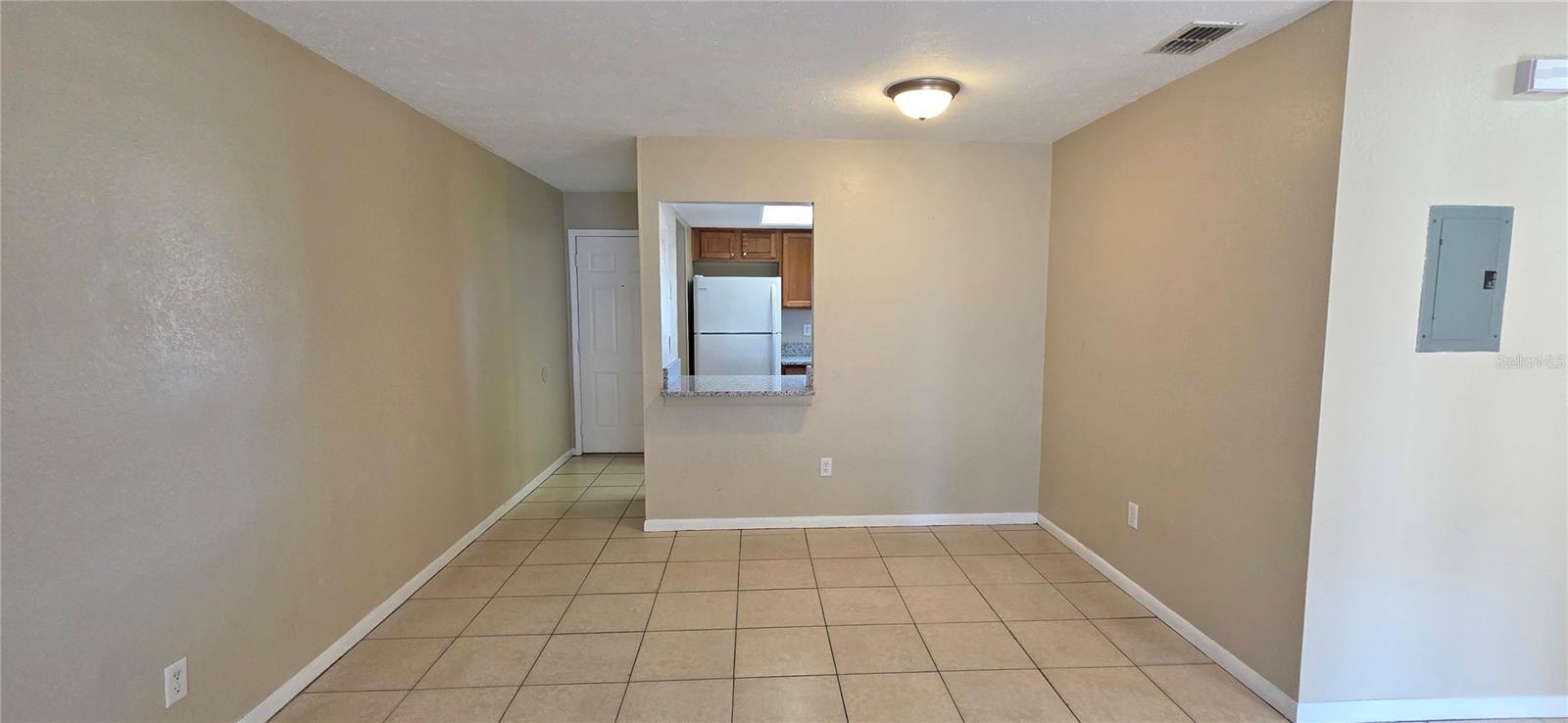 9515 FIELDVIEW CIR, THONOTOSASSA, FL, 33592