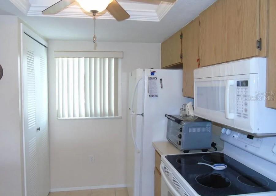 12538 SW KINGSWAY CIR #806, LAKE SUZY, FL, 34269