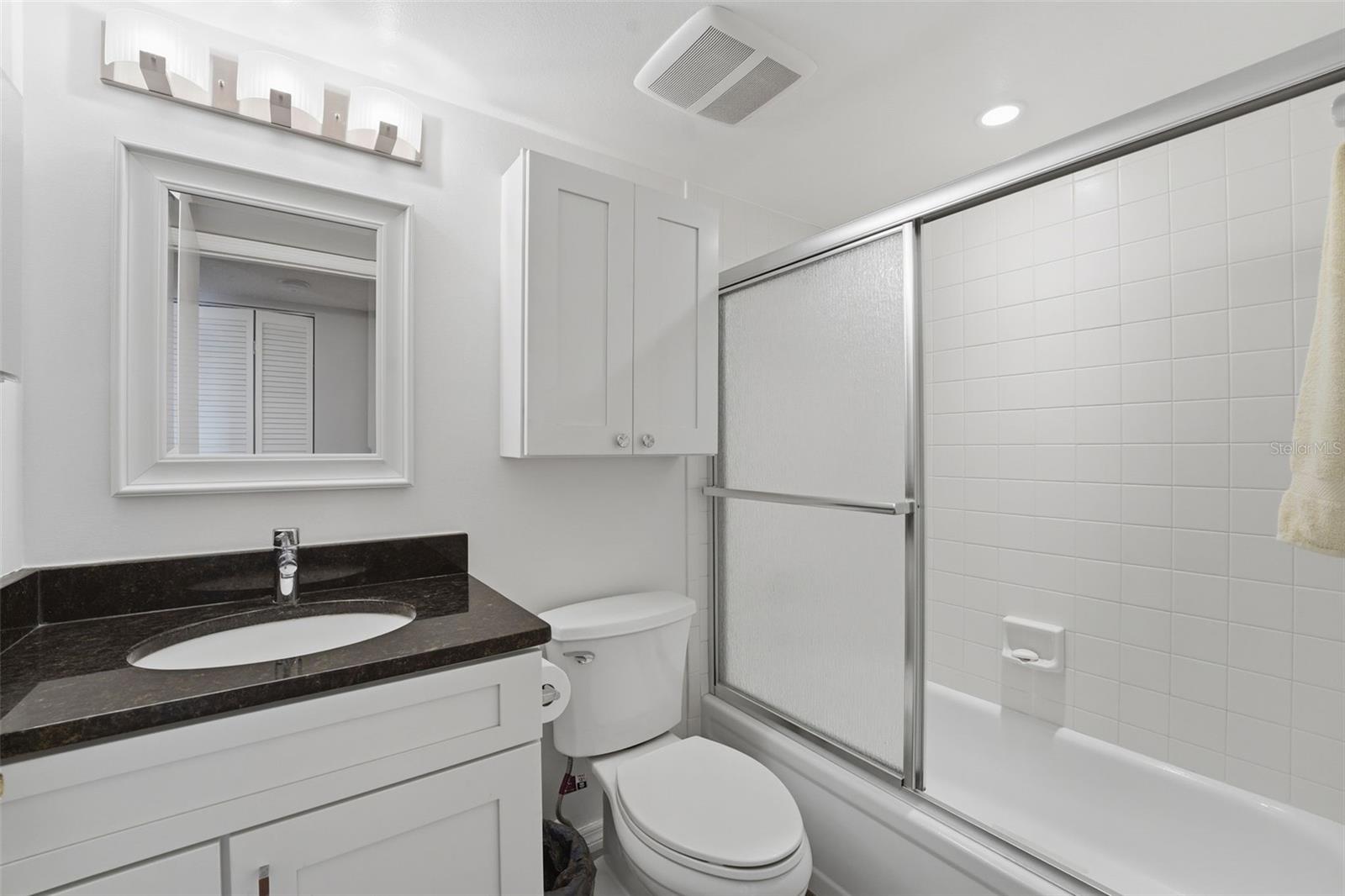 437 CERROMAR LN #520, VENICE, FL, 34293