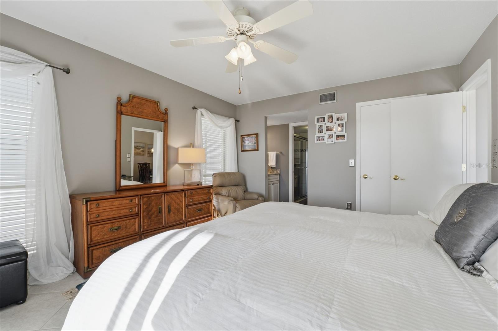 437 CERROMAR LN #520, VENICE, FL, 34293