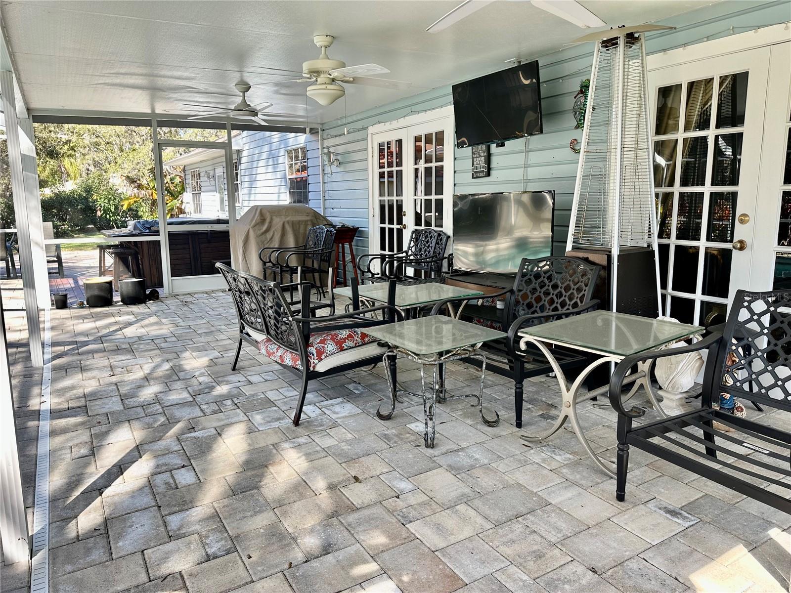 8834 WHISPERING OAKS TRL, NEW PORT RICHEY, FL, 34654