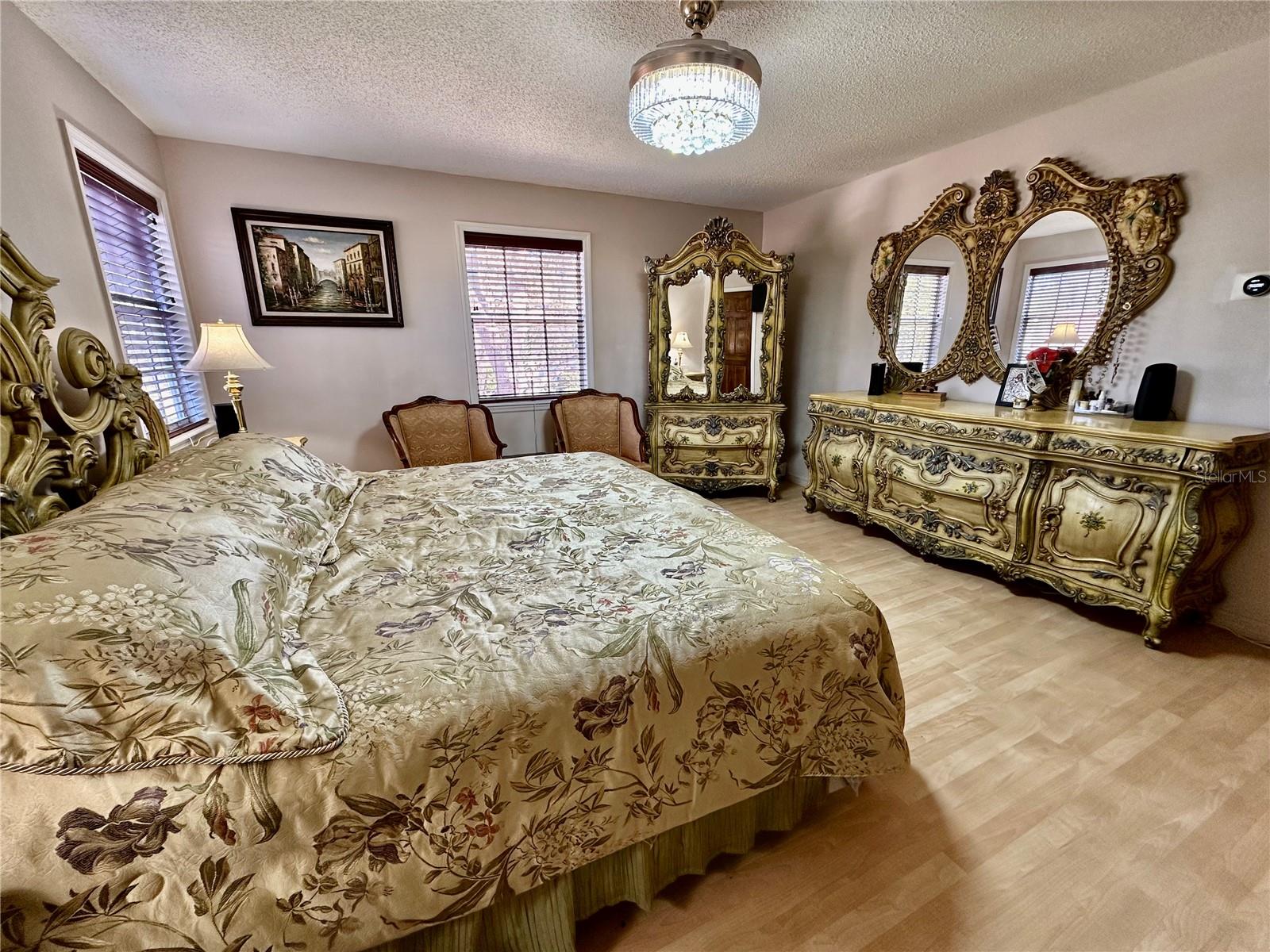 8834 WHISPERING OAKS TRL, NEW PORT RICHEY, FL, 34654