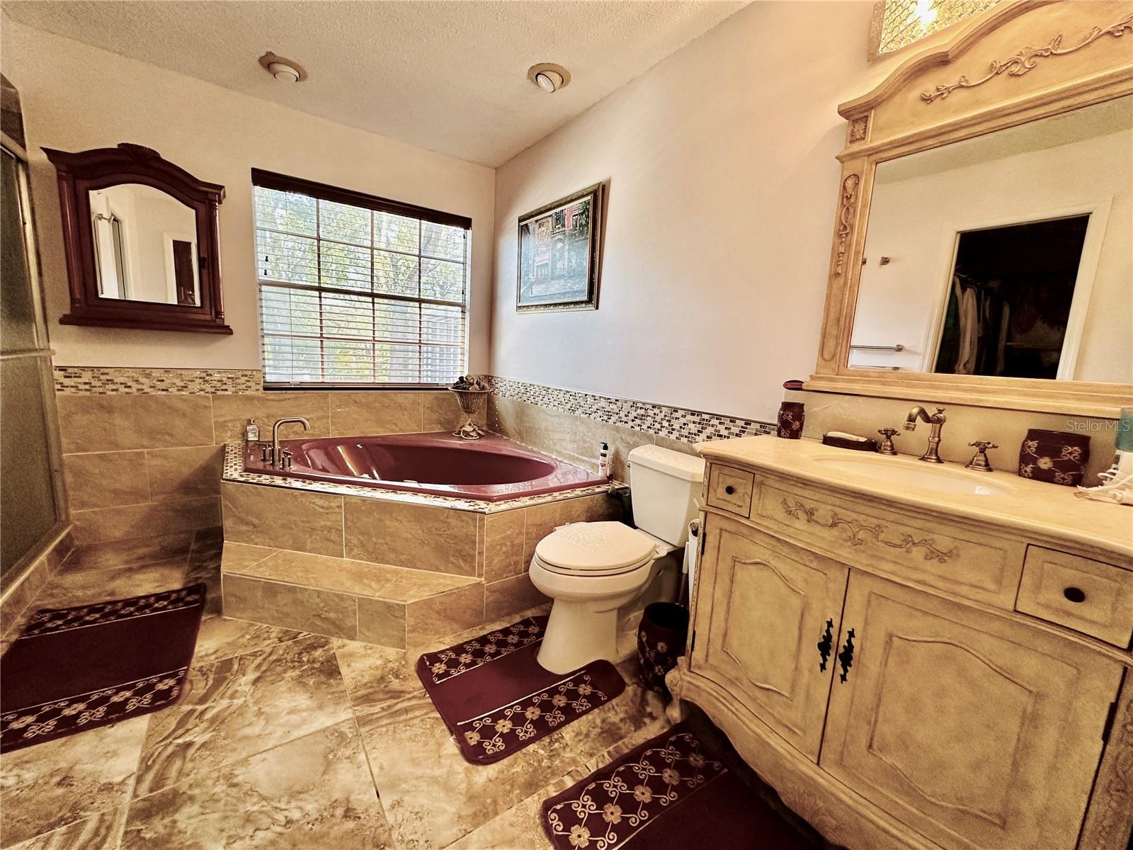 8834 WHISPERING OAKS TRL, NEW PORT RICHEY, FL, 34654