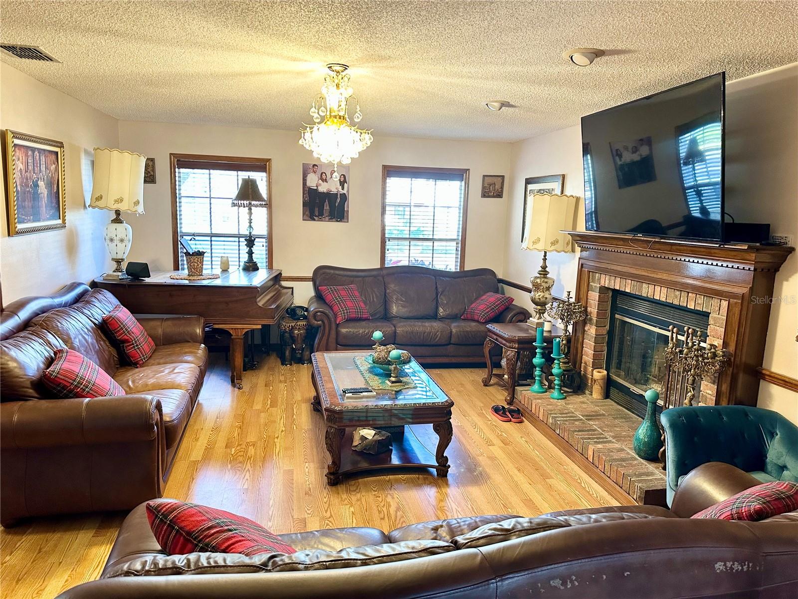 8834 WHISPERING OAKS TRL, NEW PORT RICHEY, FL, 34654