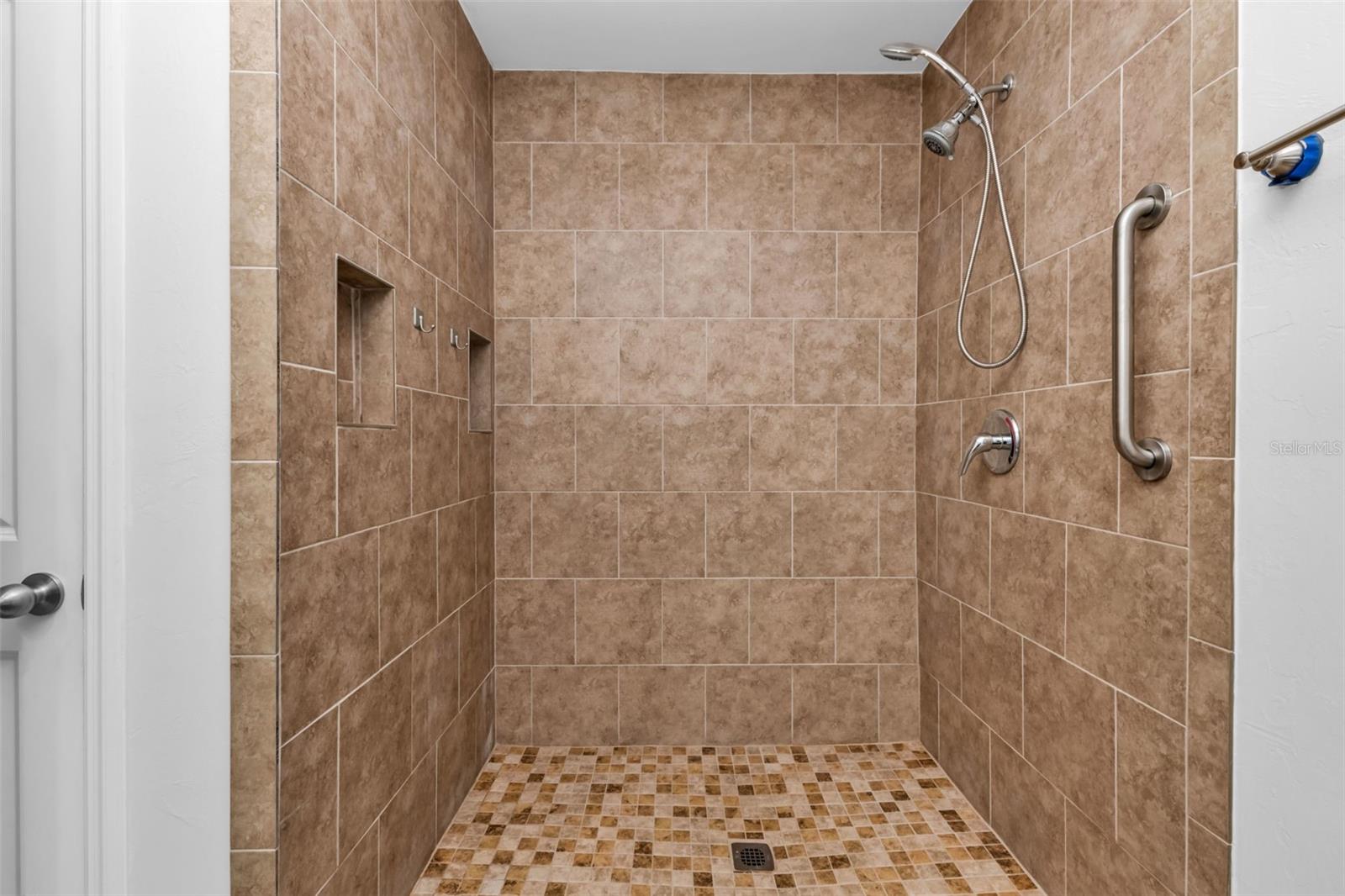 22050 SEATON AVE, PORT CHARLOTTE, FL, 33954