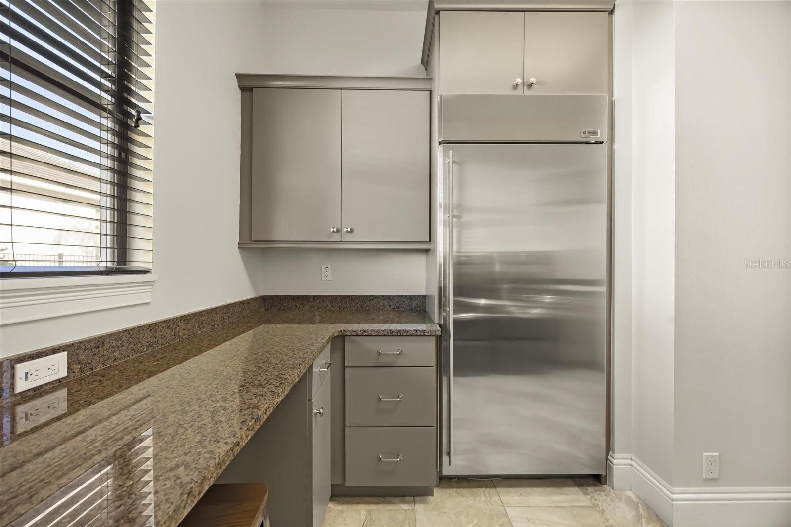 O6378446 Property Photo