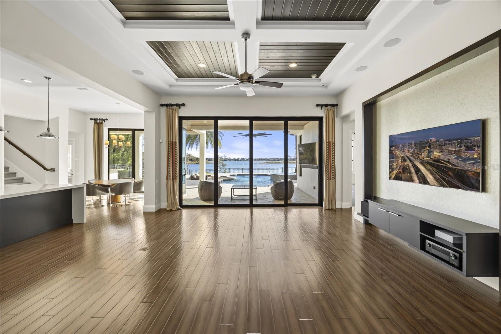 O6378446 Property Photo