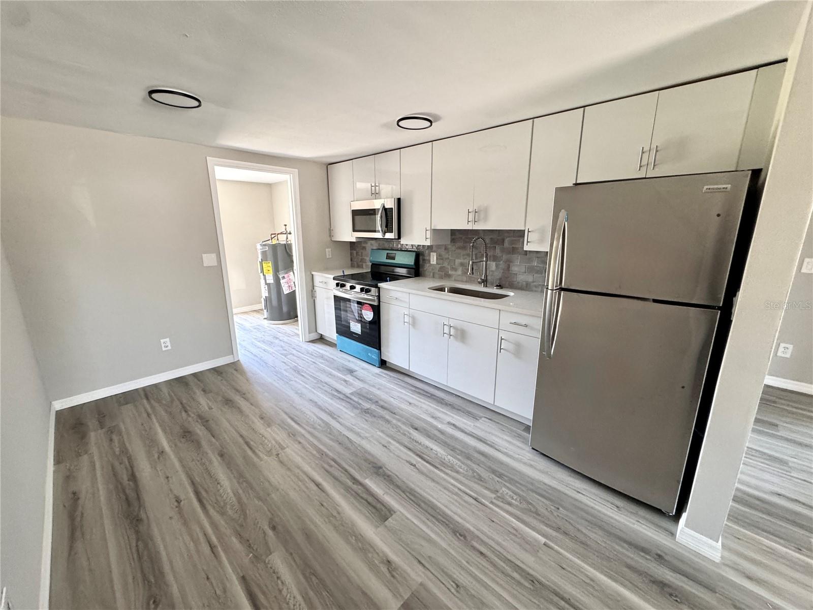 5928 13TH STREET CT E, BRADENTON, FL, 34203