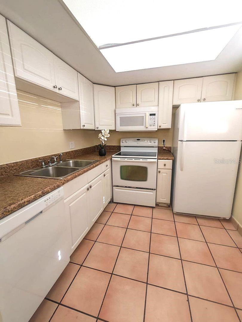 6306 NEWTOWN CIR #6A3, TAMPA, FL, 33615