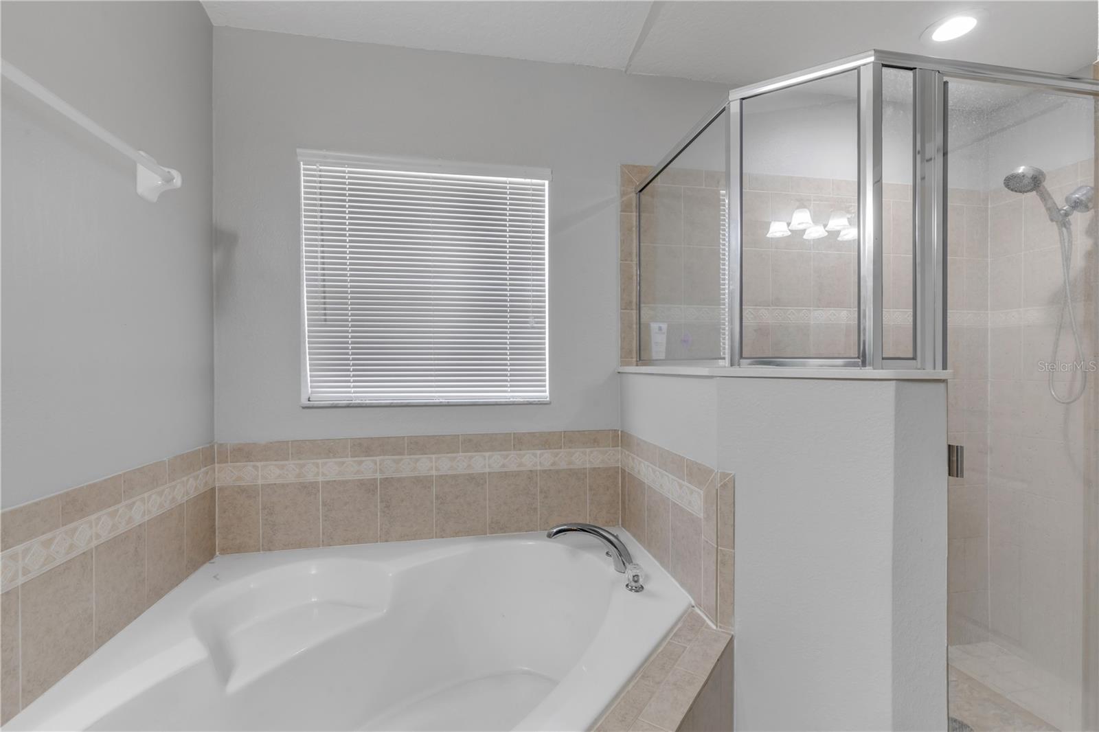 649 CORAL TRACE BLVD, EDGEWATER, FL, 32132