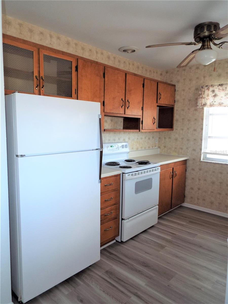 1556 COUNCIL DR, SUN CITY CENTER, FL, 33573