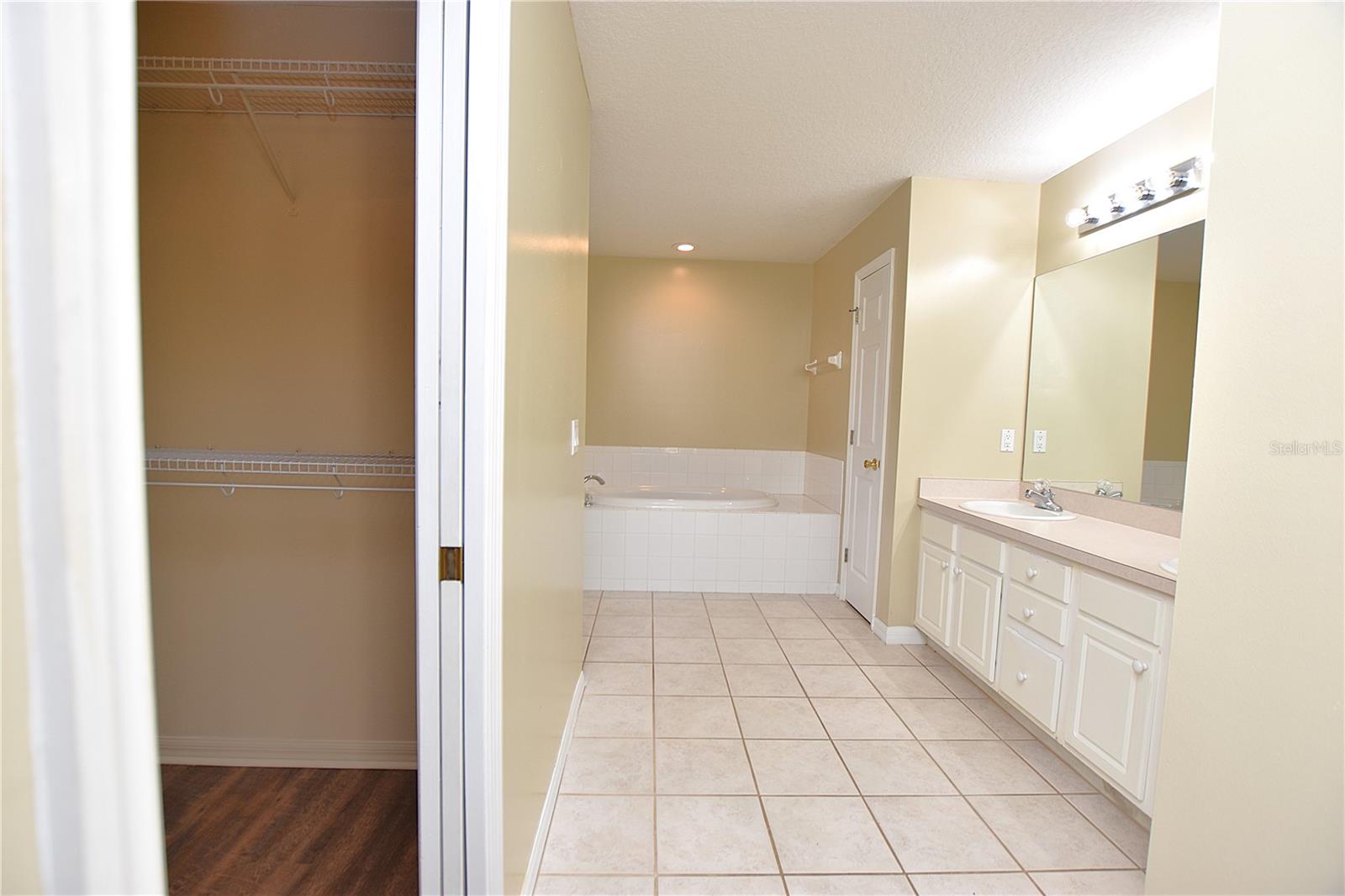 2426 COLONEL FORD DR, LAKELAND, FL, 33813