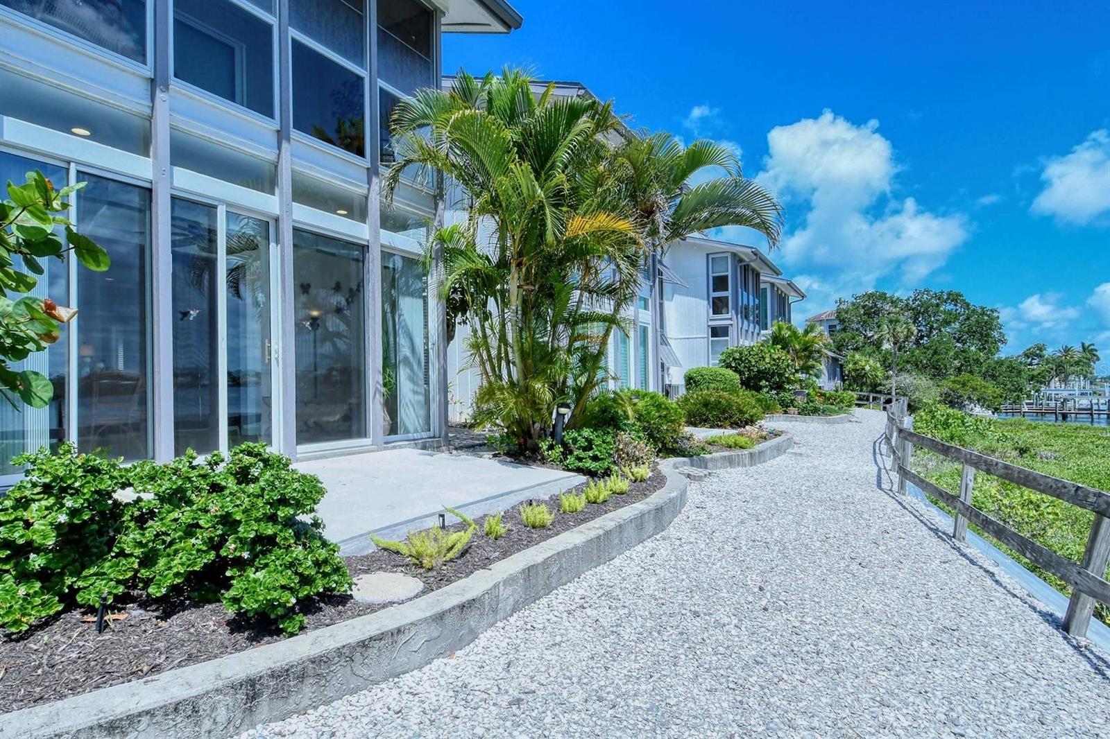 6047 E PEPPERTREE WAY #224, SARASOTA, FL, 34242