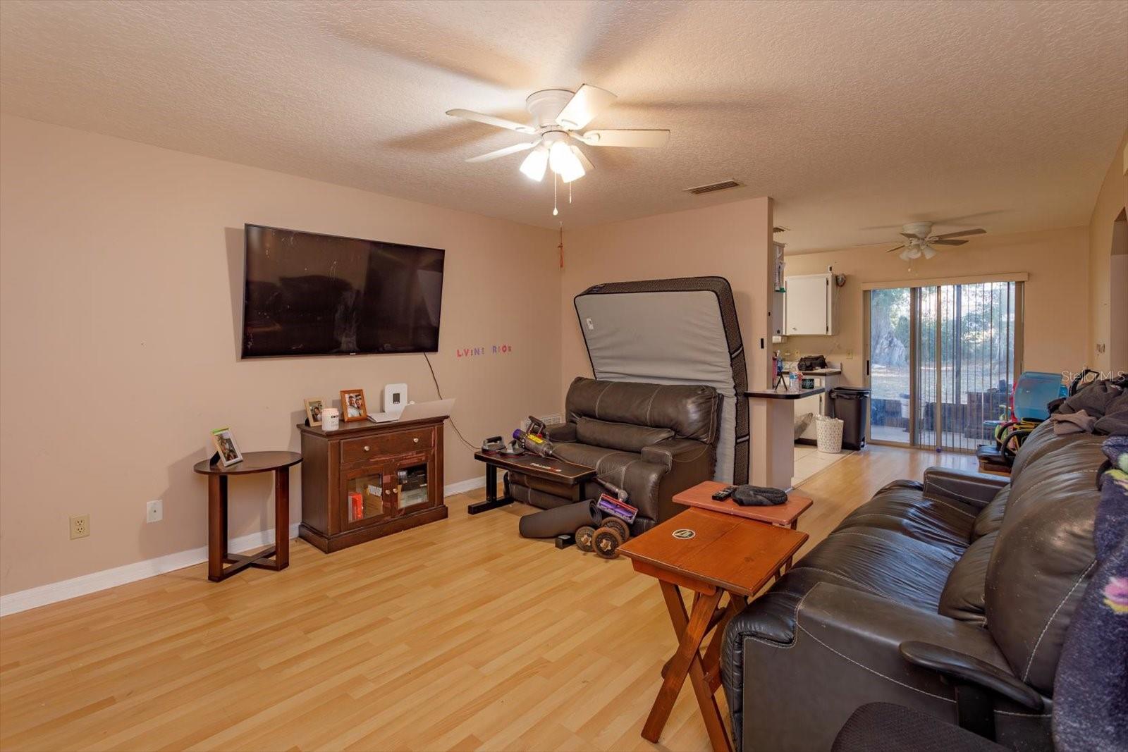 54-56 BOUGAINVILLEA DR, DEBARY, FL, 32713