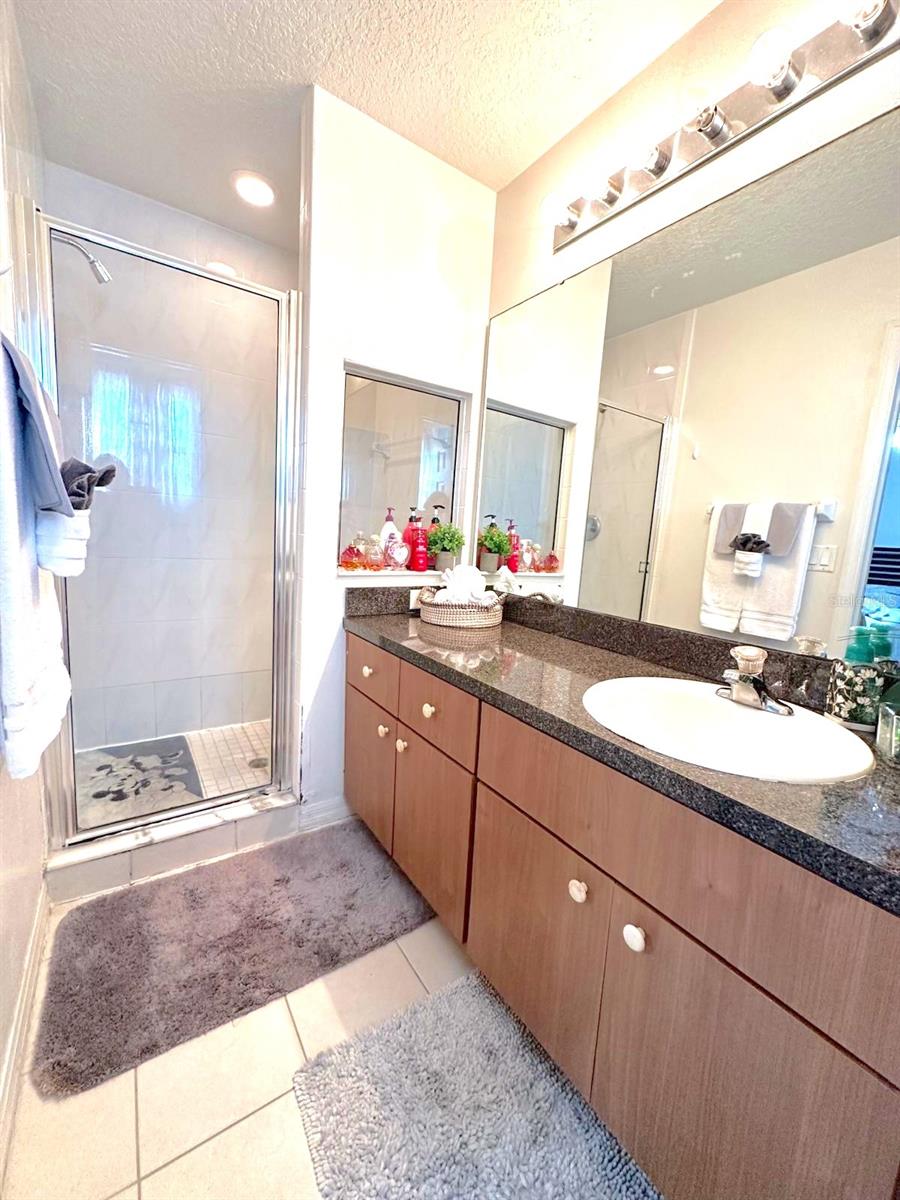 1207 S BEACH CIR, KISSIMMEE, FL, 34746