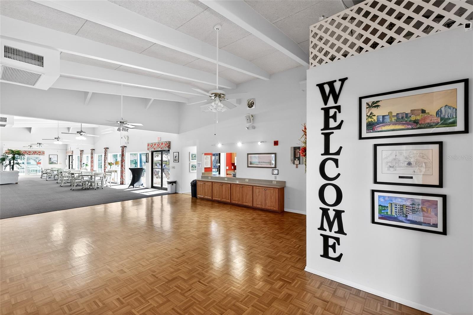 3750 PINEBROOK CIR #403, BRADENTON, FL, 34209