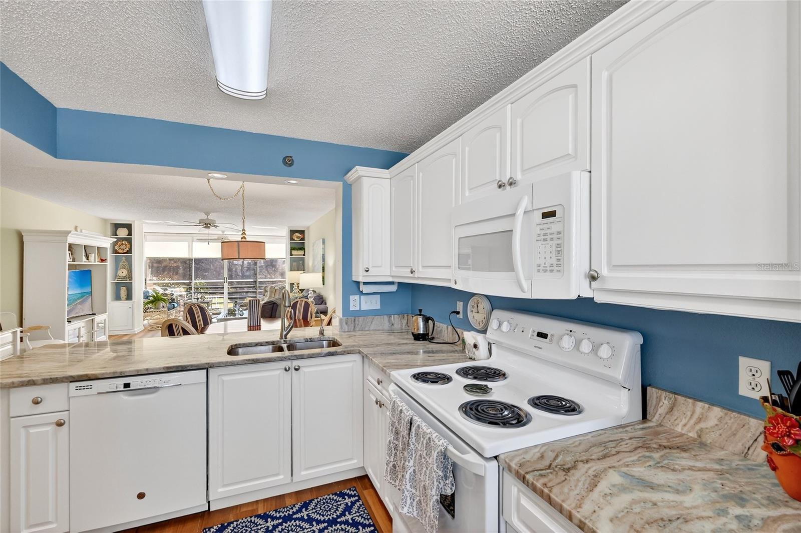 3750 PINEBROOK CIR #403, BRADENTON, FL, 34209