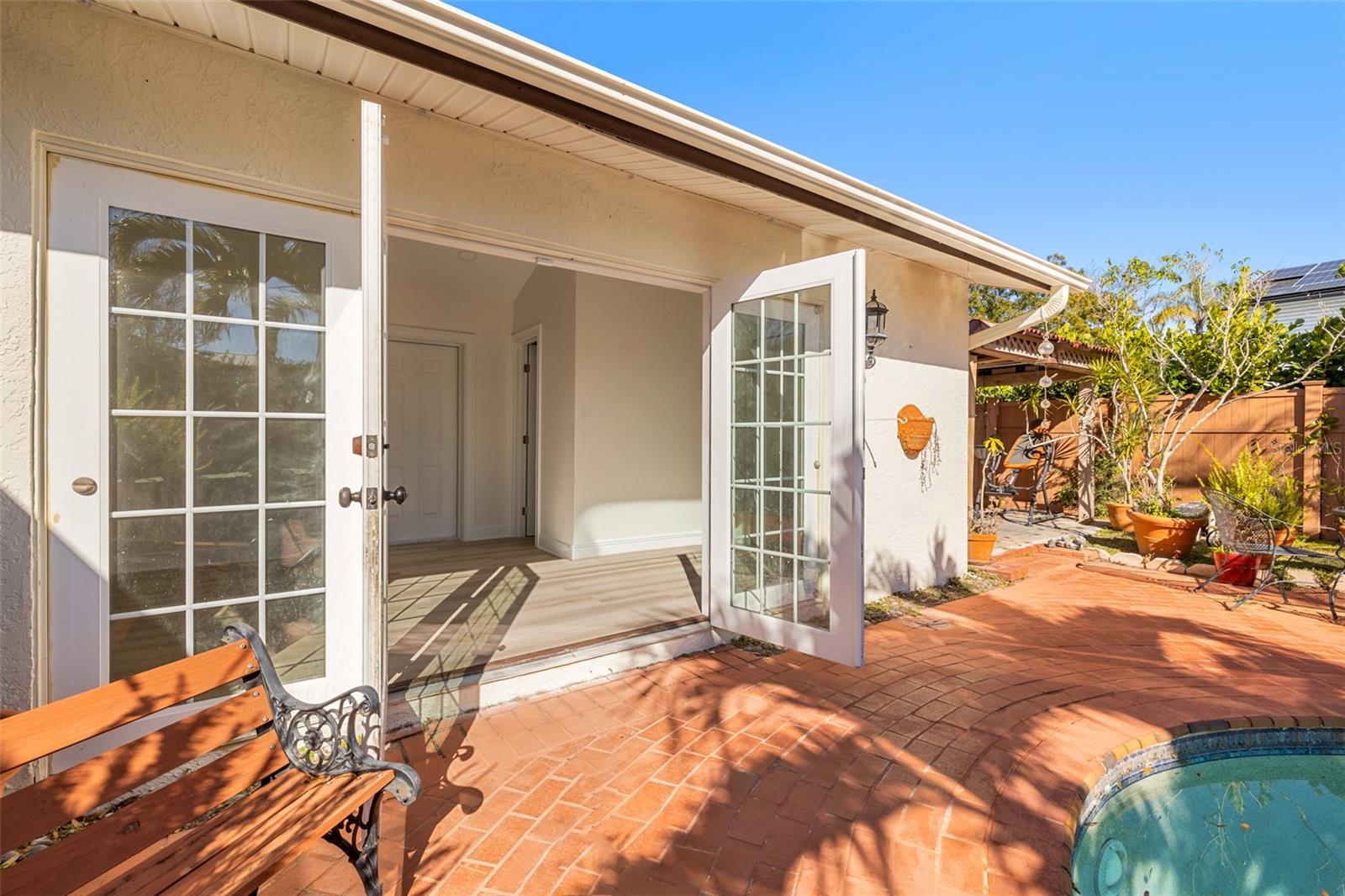 7505 RUSTIC DR, TAMPA, FL, 33634