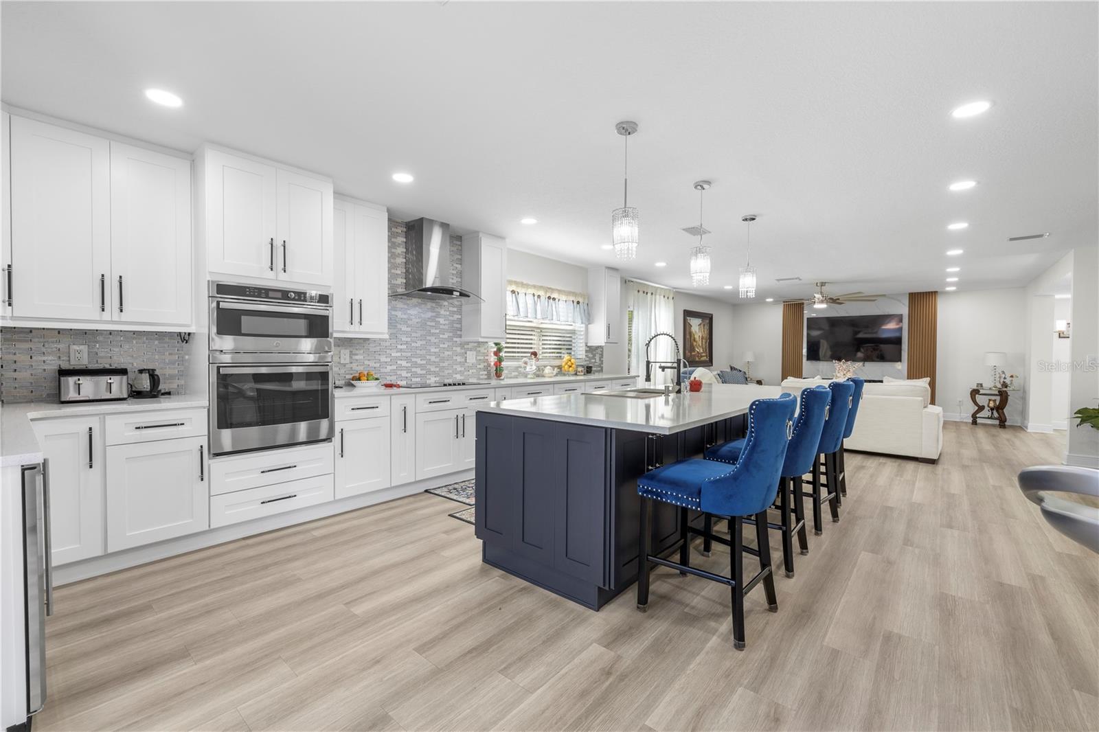 7505 RUSTIC DR, TAMPA, FL, 33634