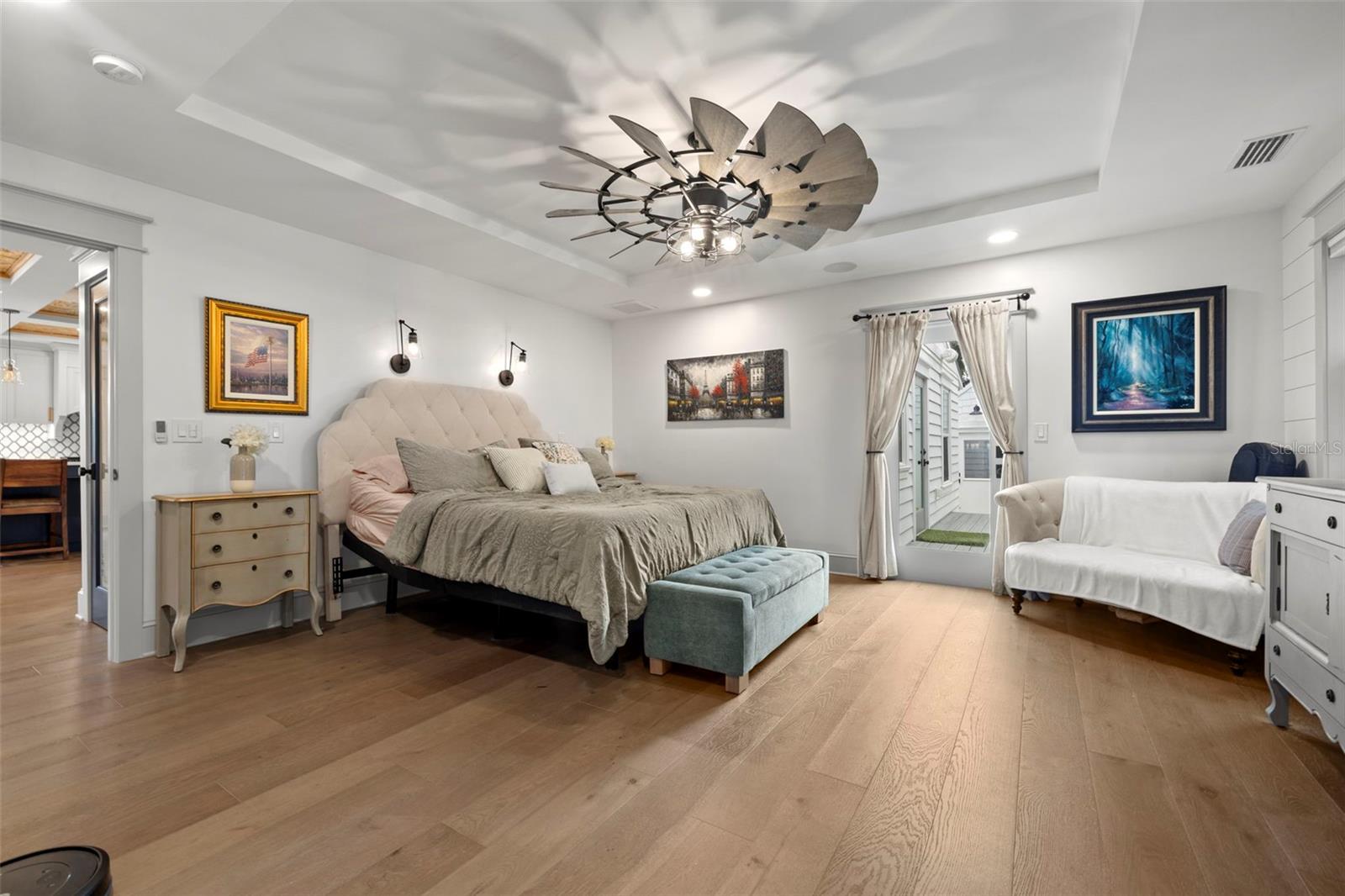 2420 14TH ST N, ST PETERSBURG, FL, 33704