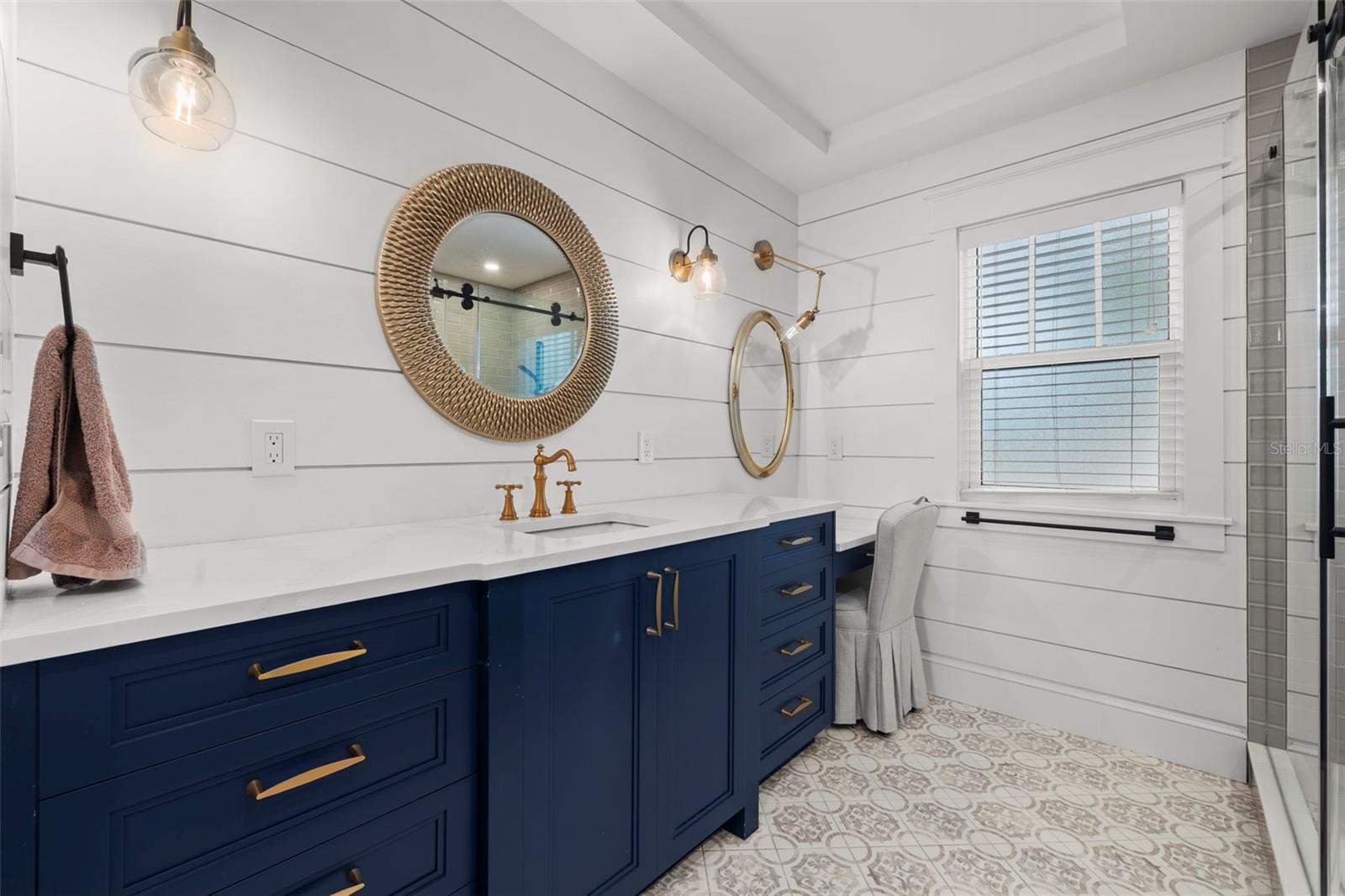 2420 14TH ST N, ST PETERSBURG, FL, 33704