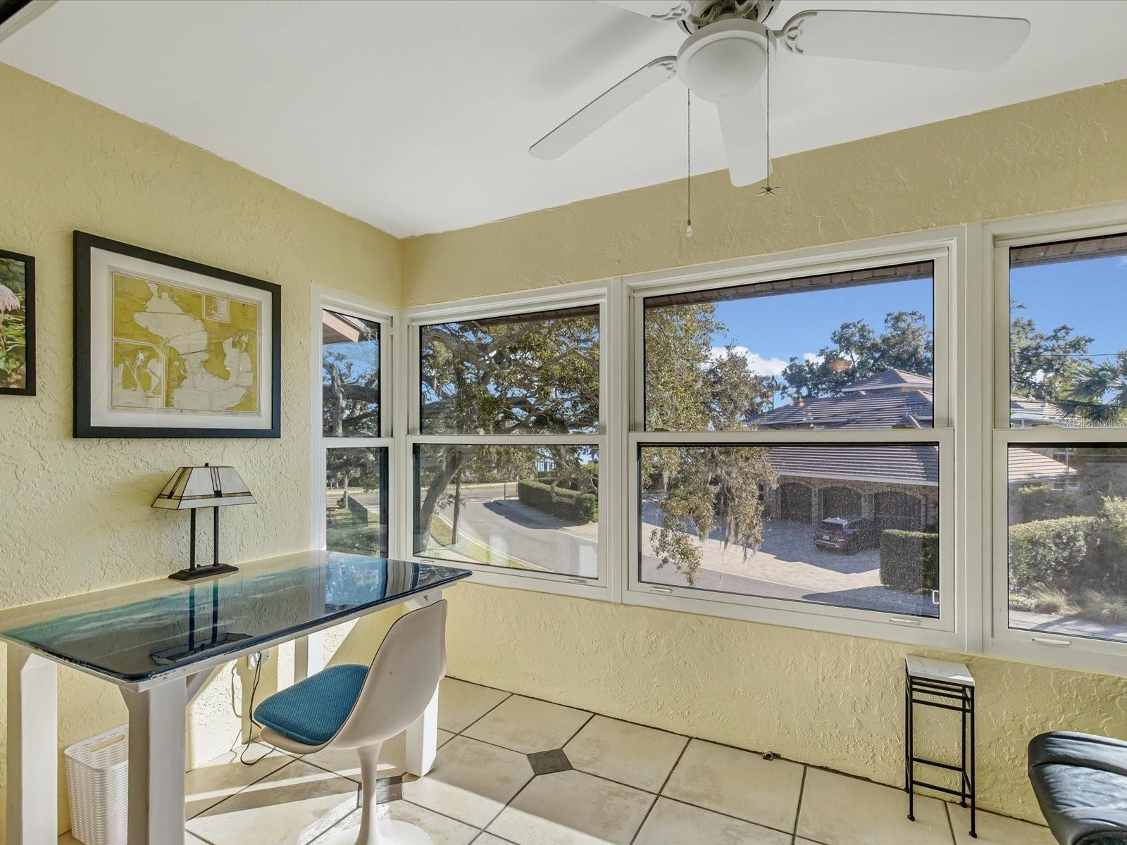 413 S BAYSHORE BLVD #4, SAFETY HARBOR, FL, 34695