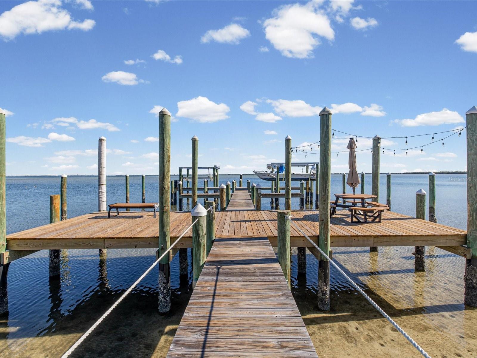 413 S BAYSHORE BLVD #4, SAFETY HARBOR, FL, 34695