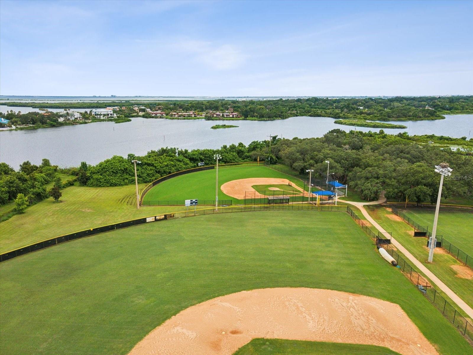 413 S BAYSHORE BLVD #4, SAFETY HARBOR, FL, 34695