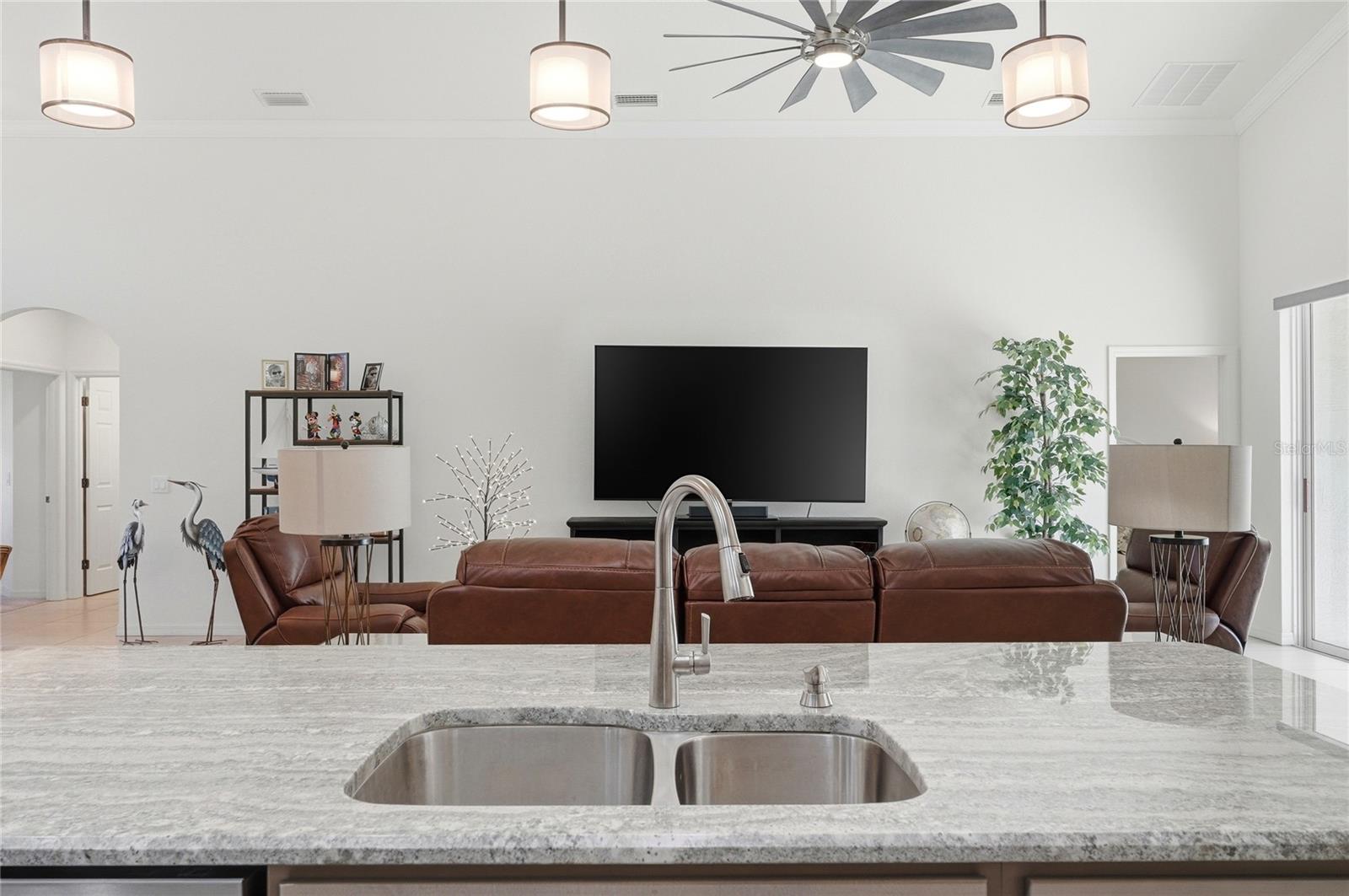 1033 SAWGRASS DR, WINTER HAVEN, FL, 33884