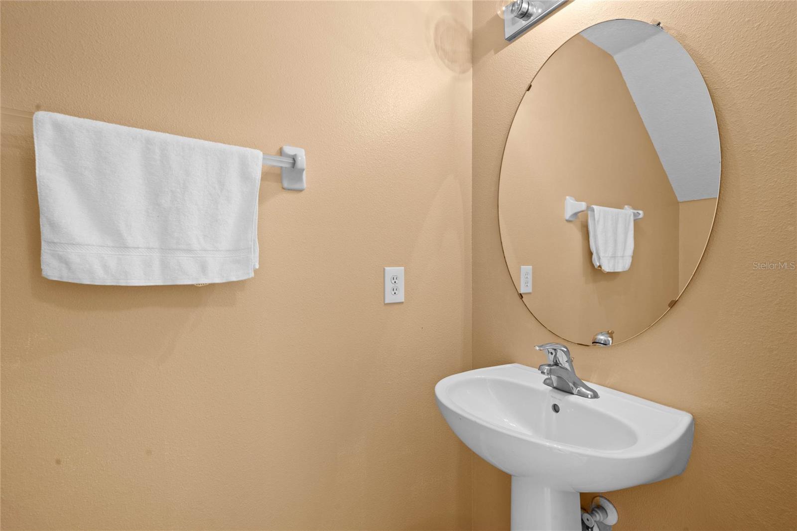 121 MADIERA BEACH BLVD, KISSIMMEE, FL, 34746