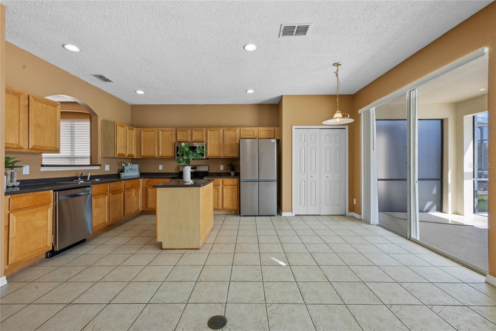 121 MADIERA BEACH BLVD, KISSIMMEE, FL, 34746