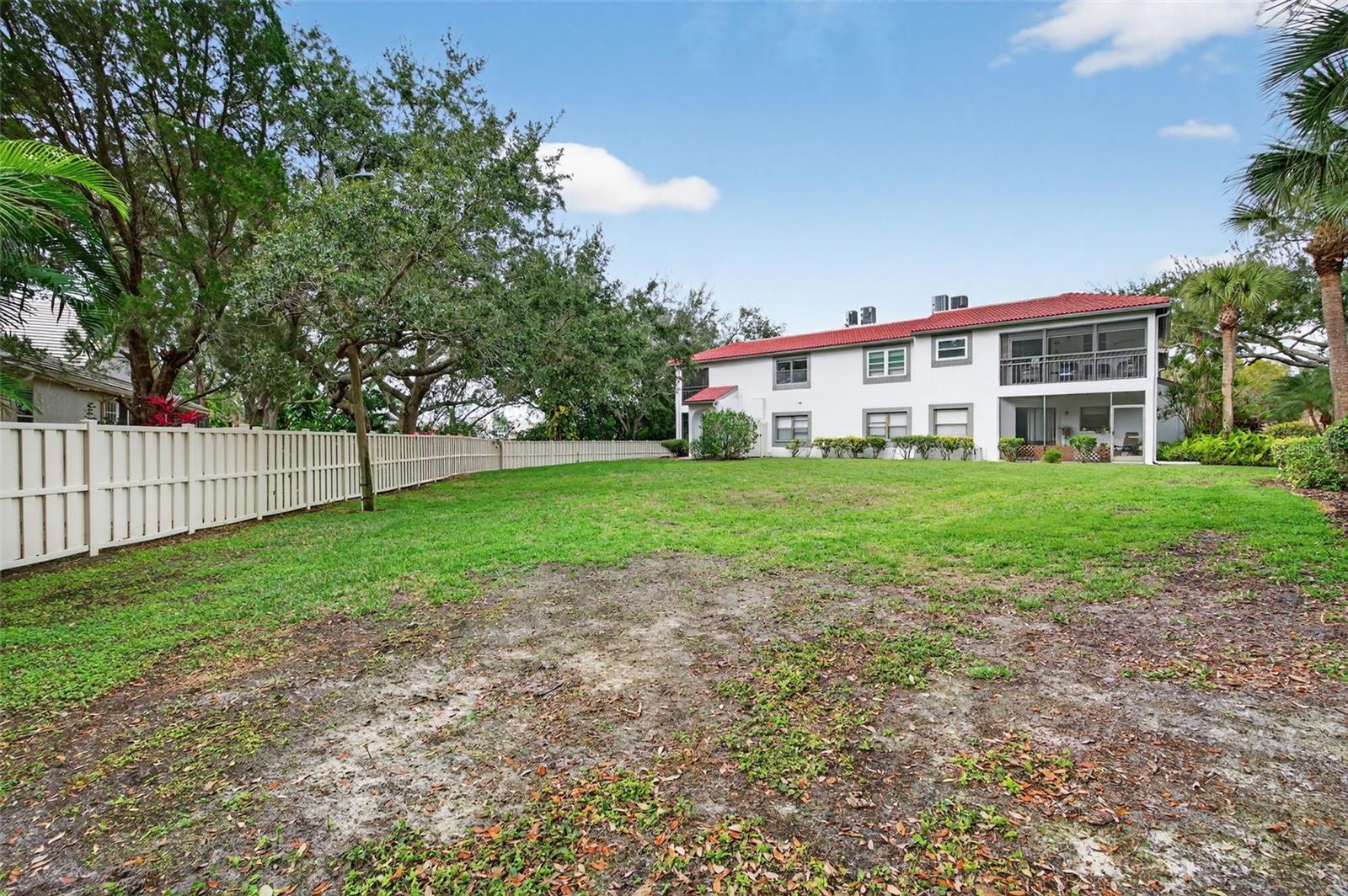 484 SANTA CRUZ PL NE #G, ST PETERSBURG, FL, 33703