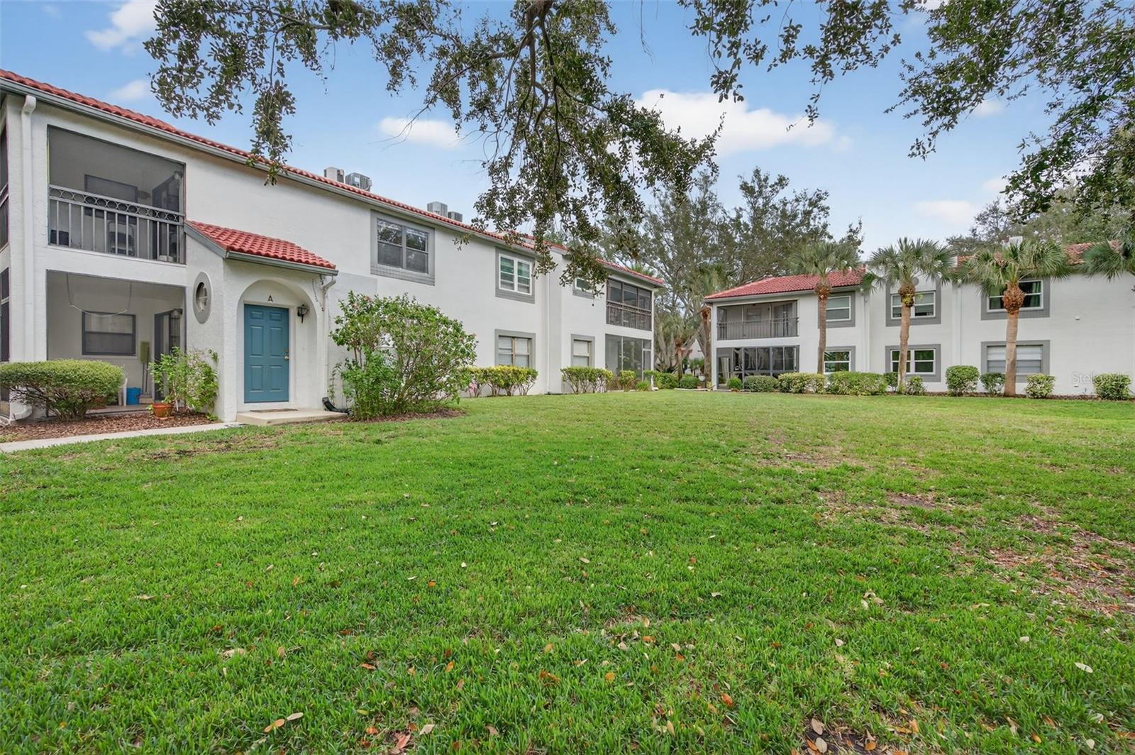 484 SANTA CRUZ PL NE #G, ST PETERSBURG, FL, 33703