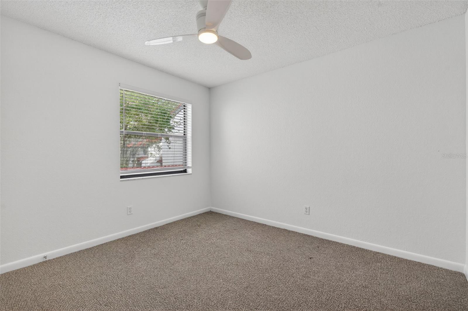 484 SANTA CRUZ PL NE #G, ST PETERSBURG, FL, 33703