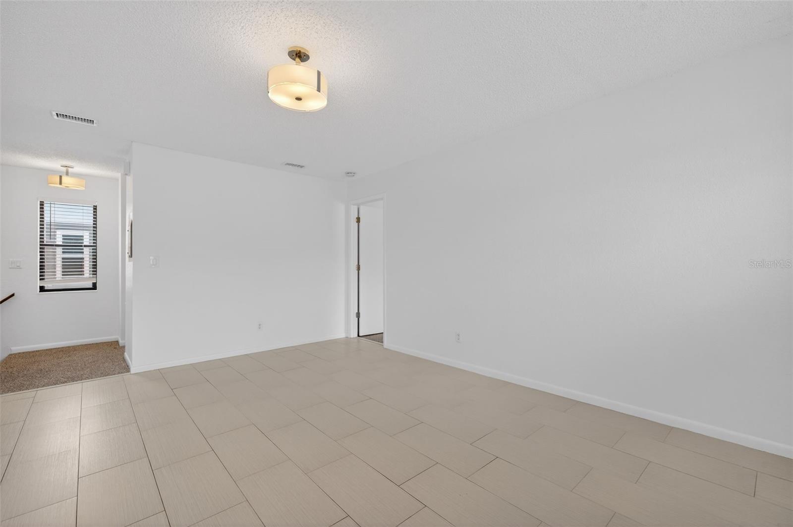 484 SANTA CRUZ PL NE #G, ST PETERSBURG, FL, 33703