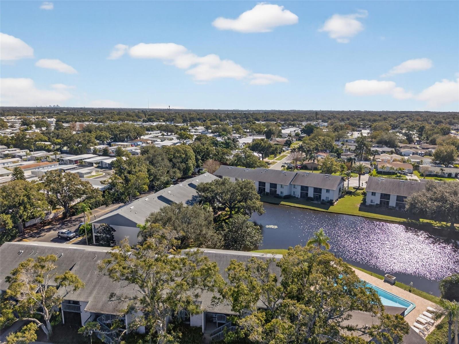 484 SANTA CRUZ PL NE #G, ST PETERSBURG, FL, 33703