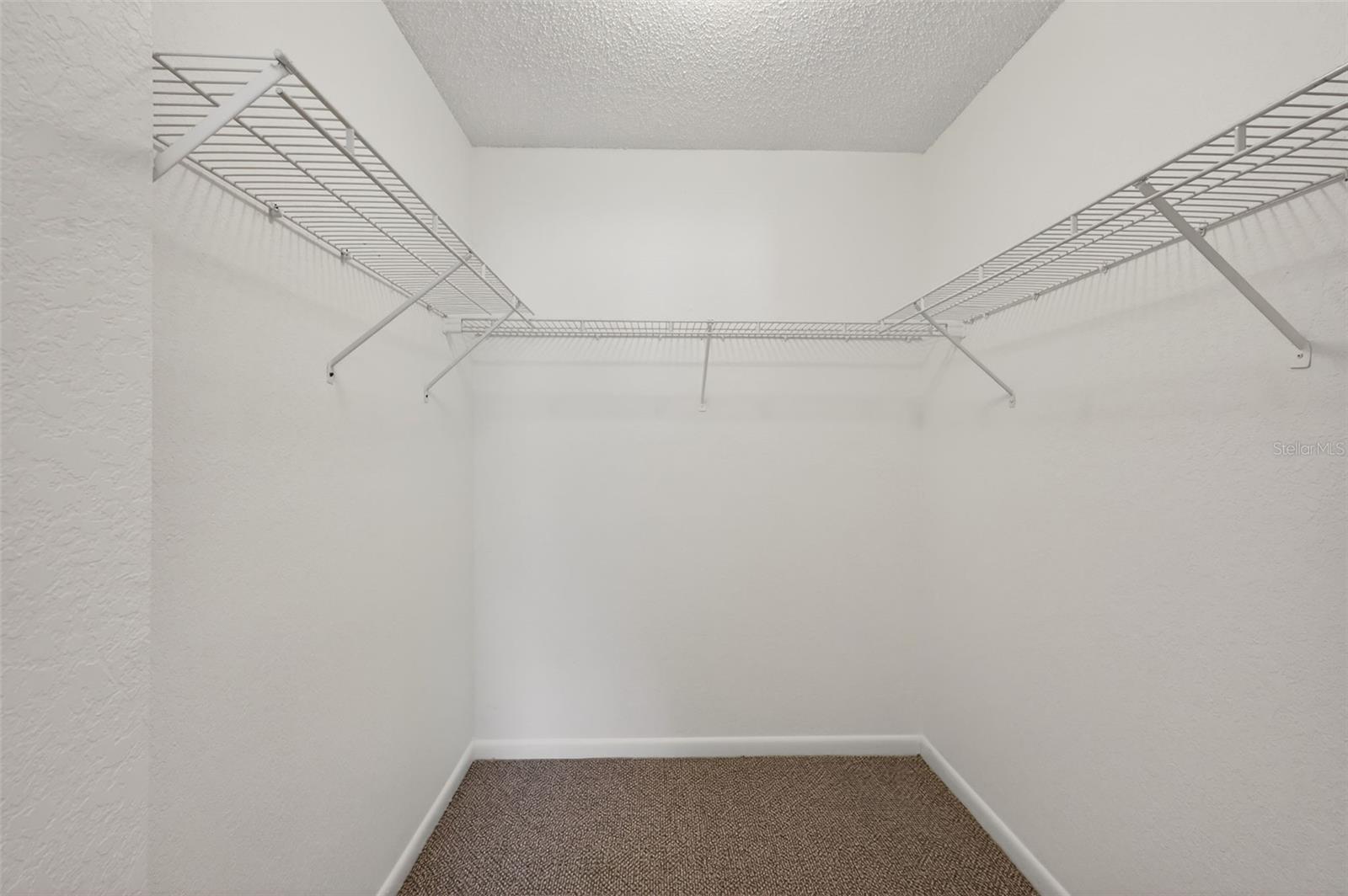 484 SANTA CRUZ PL NE #G, ST PETERSBURG, FL, 33703