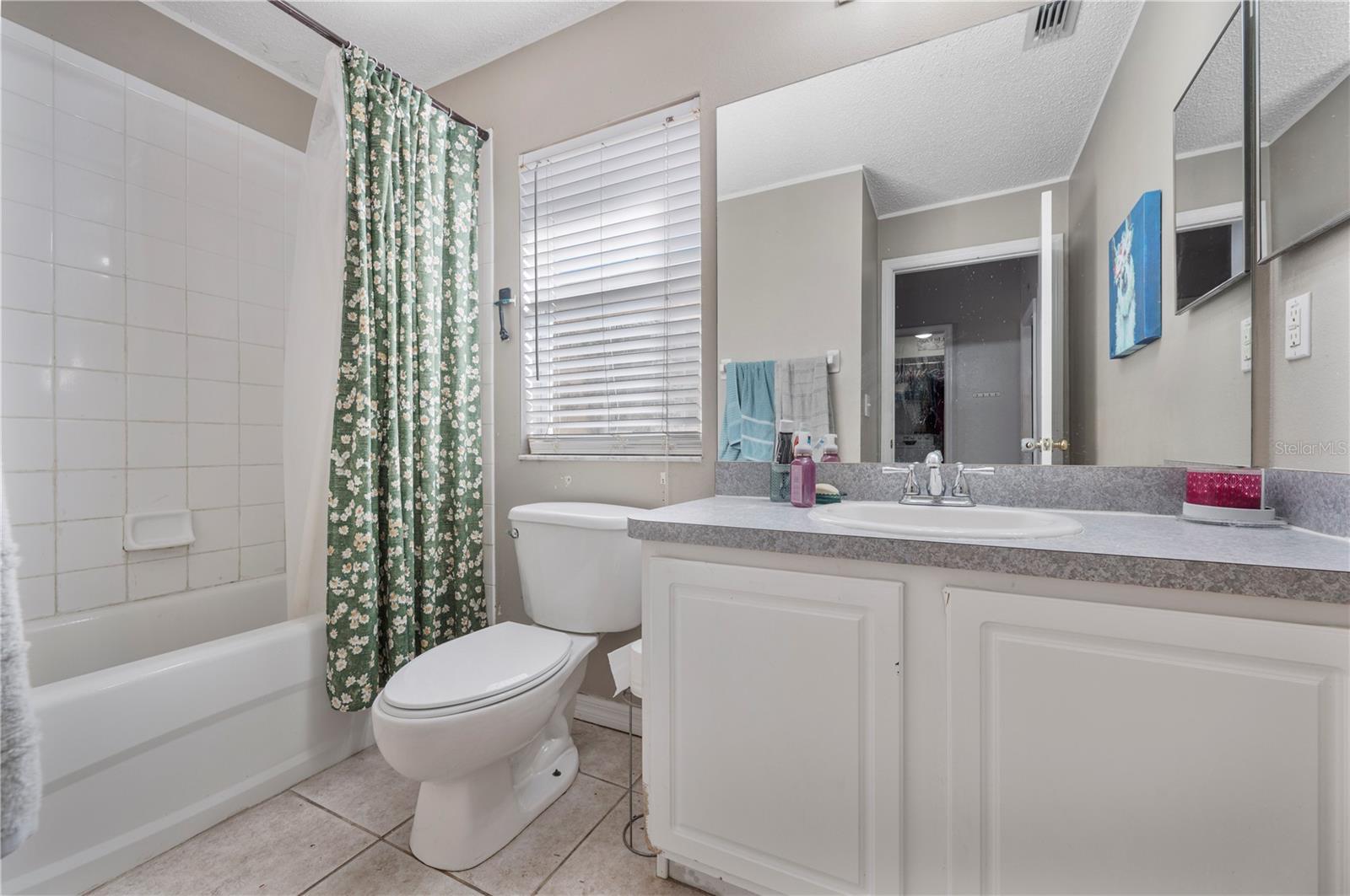 4504 COUNTRY HILLS BLVD, PLANT CITY, FL, 33563