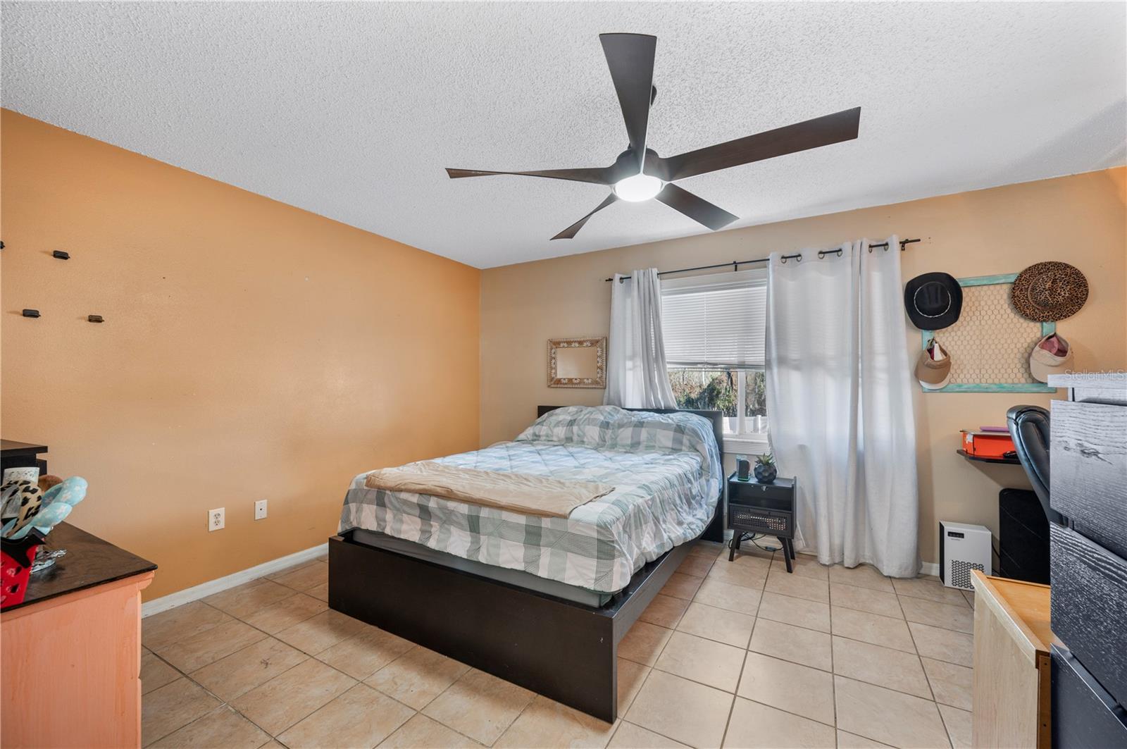 4504 COUNTRY HILLS BLVD, PLANT CITY, FL, 33563