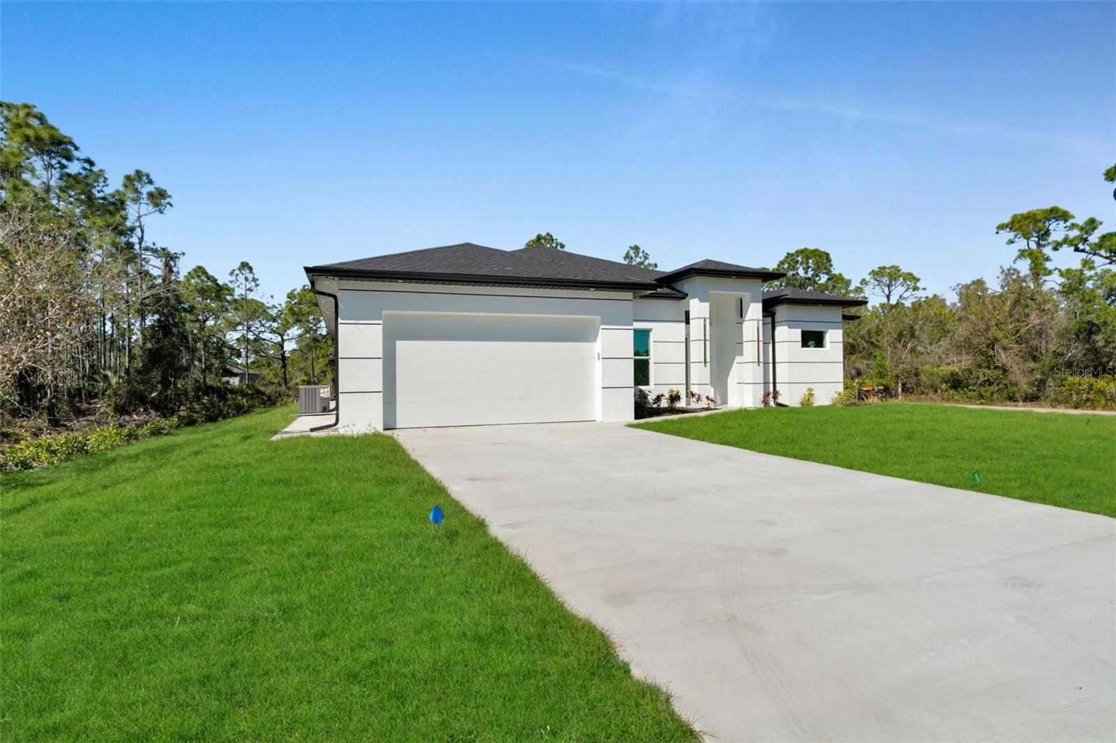 27376 NOTRE DAME BLVD, PUNTA GORDA, FL, 33955