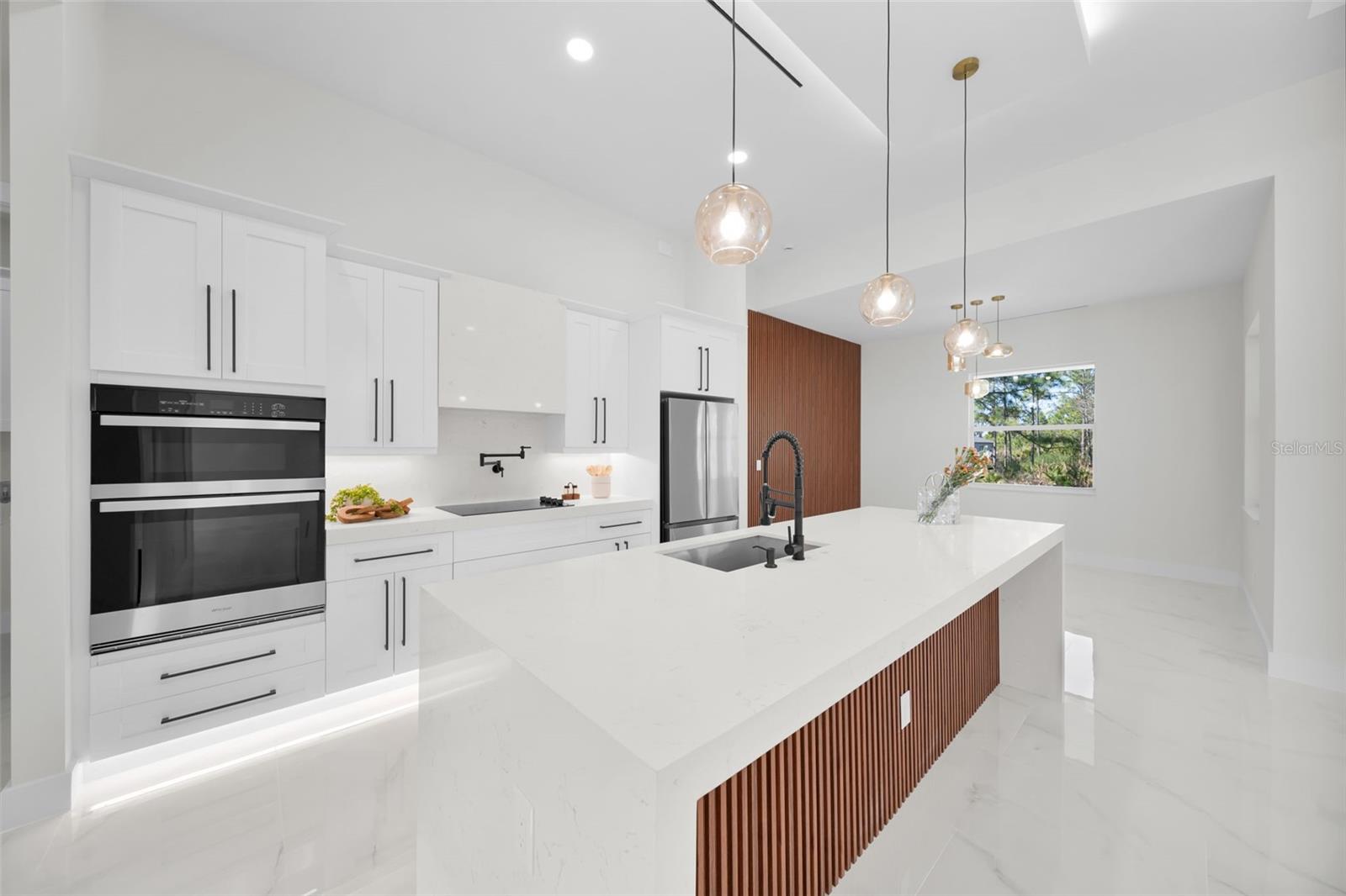 27376 NOTRE DAME BLVD, PUNTA GORDA, FL, 33955