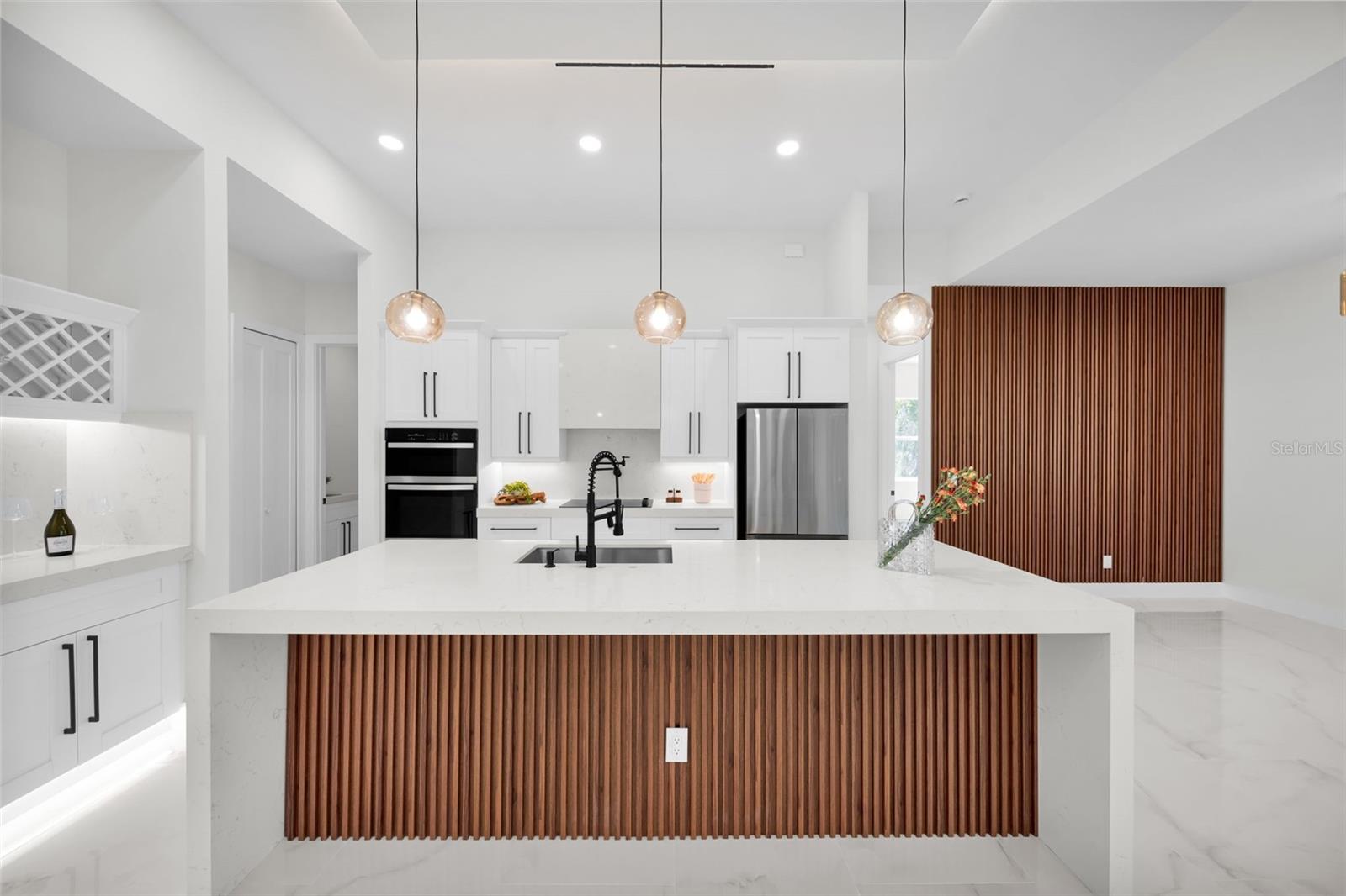 27376 NOTRE DAME BLVD, PUNTA GORDA, FL, 33955